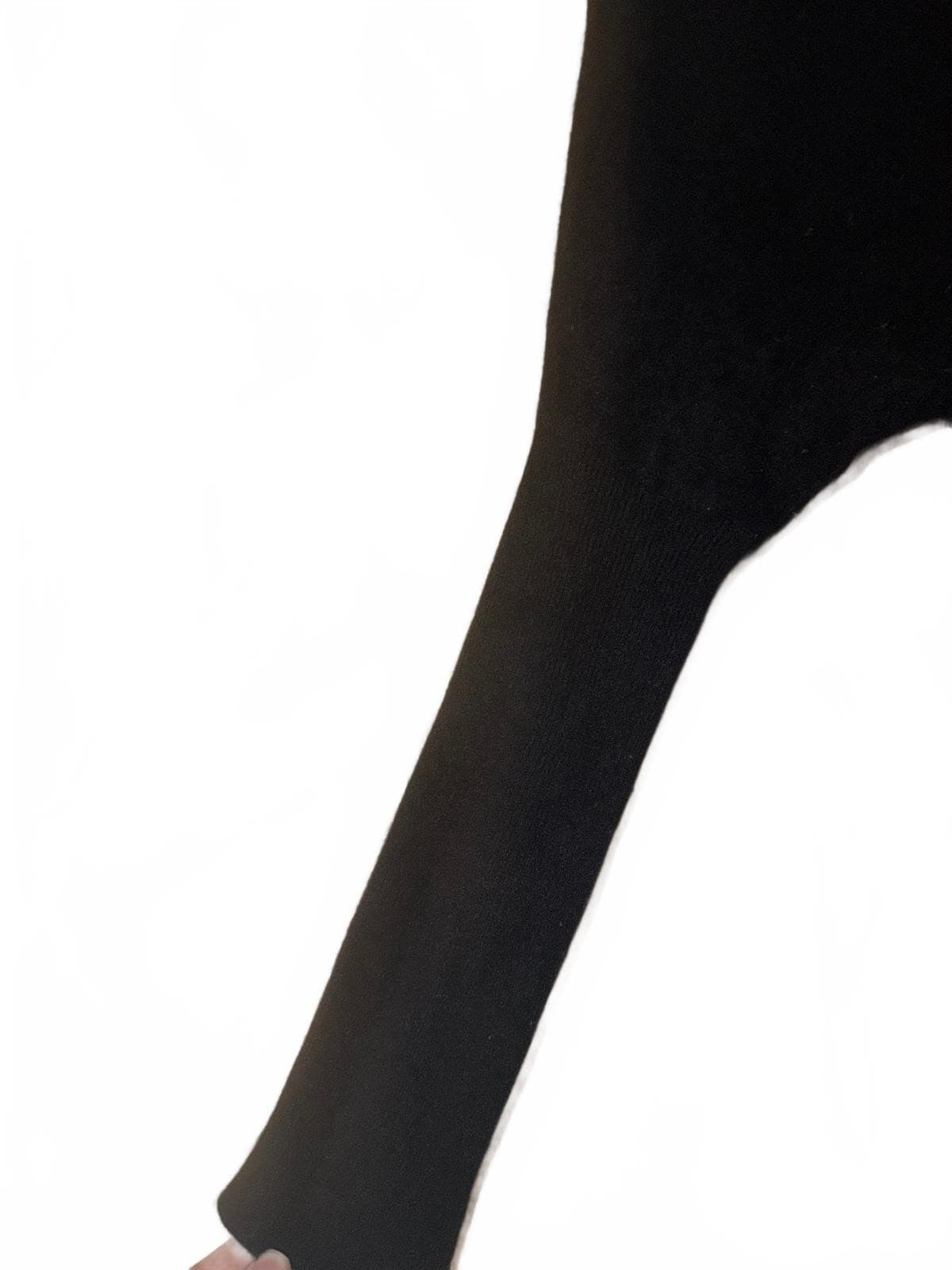 Brodie Cashmere Black V-Neck Sweater Sz M Luxury Minimalist - Thumbnail 7