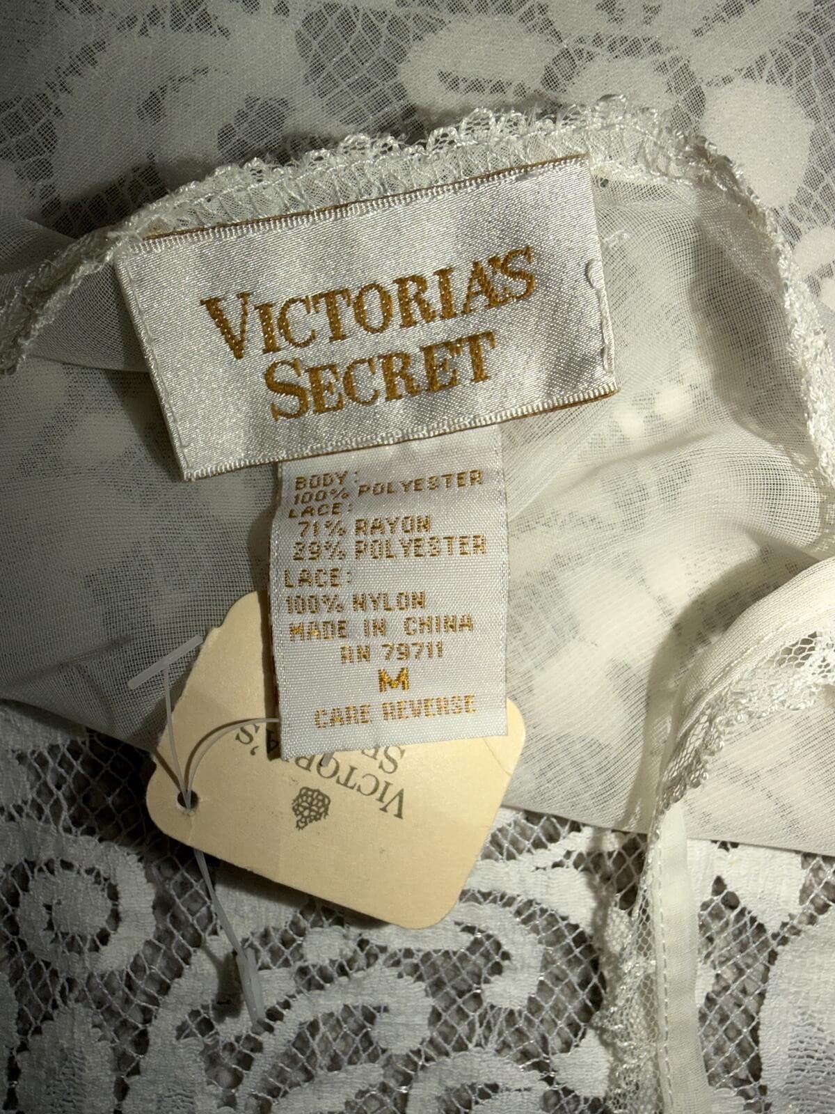 Deadstock Vtg 90s Victoria’s Secret White Lace Sequin Babydoll i Sz M Gold Tag - Thumbnail 6