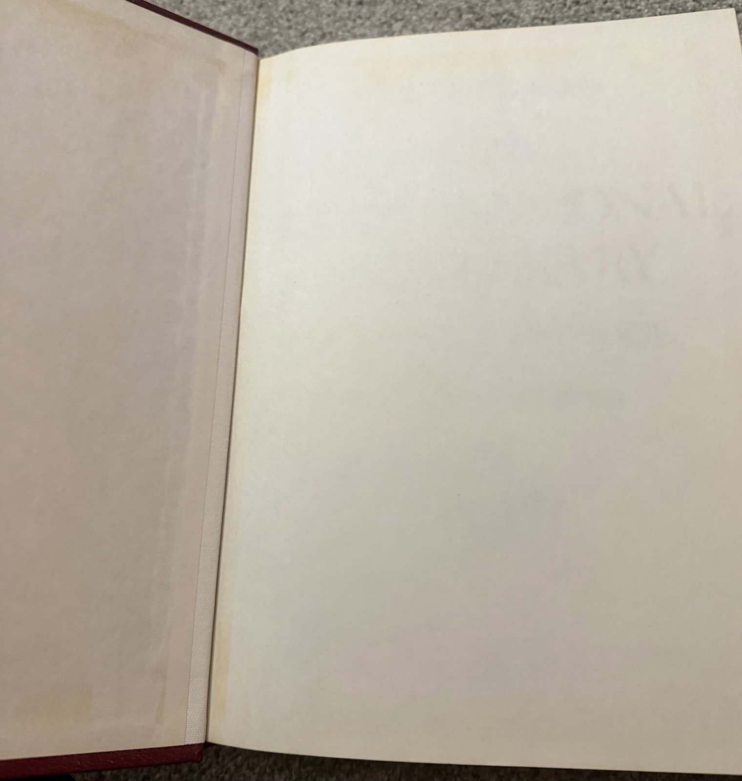 Funk & Wagnalls Dictionary Comprehensive Edition Red Hardcover 2‑Book Set - Thumbnail 2