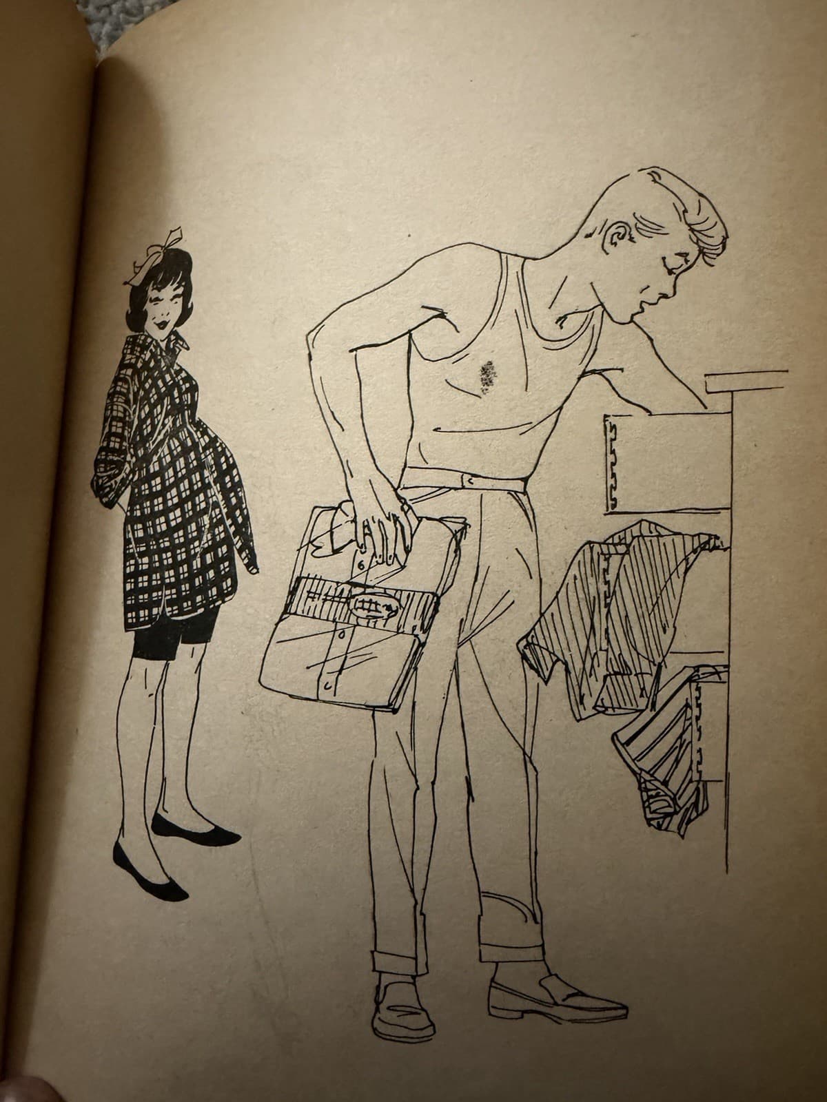 Three’s a Crowd — Keats Petree (1966, Pocket Books) – First Edition - Thumbnail 4