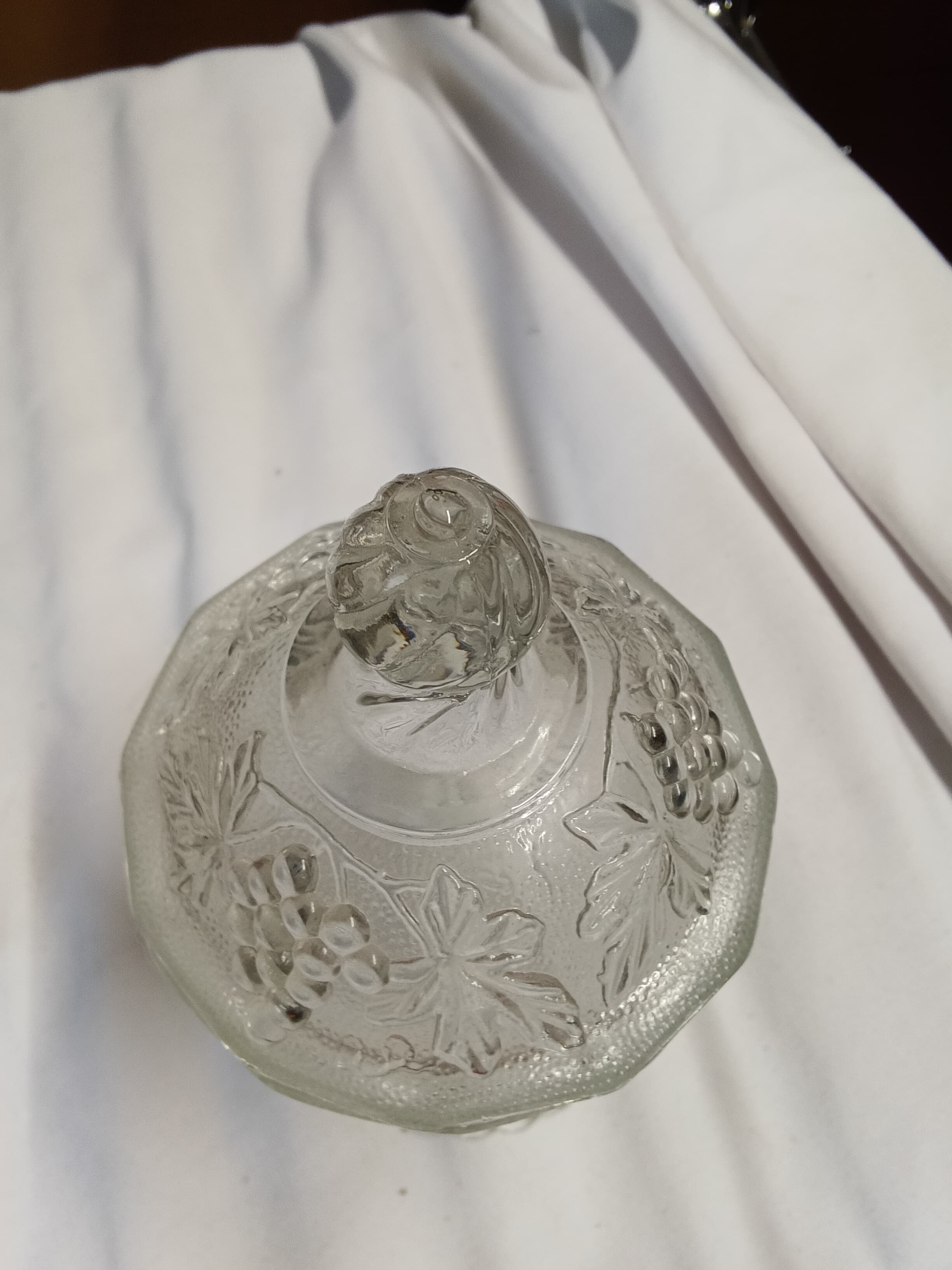 Vintage Glass Candy Dish with Lid and Grape Design - Thumbnail 3