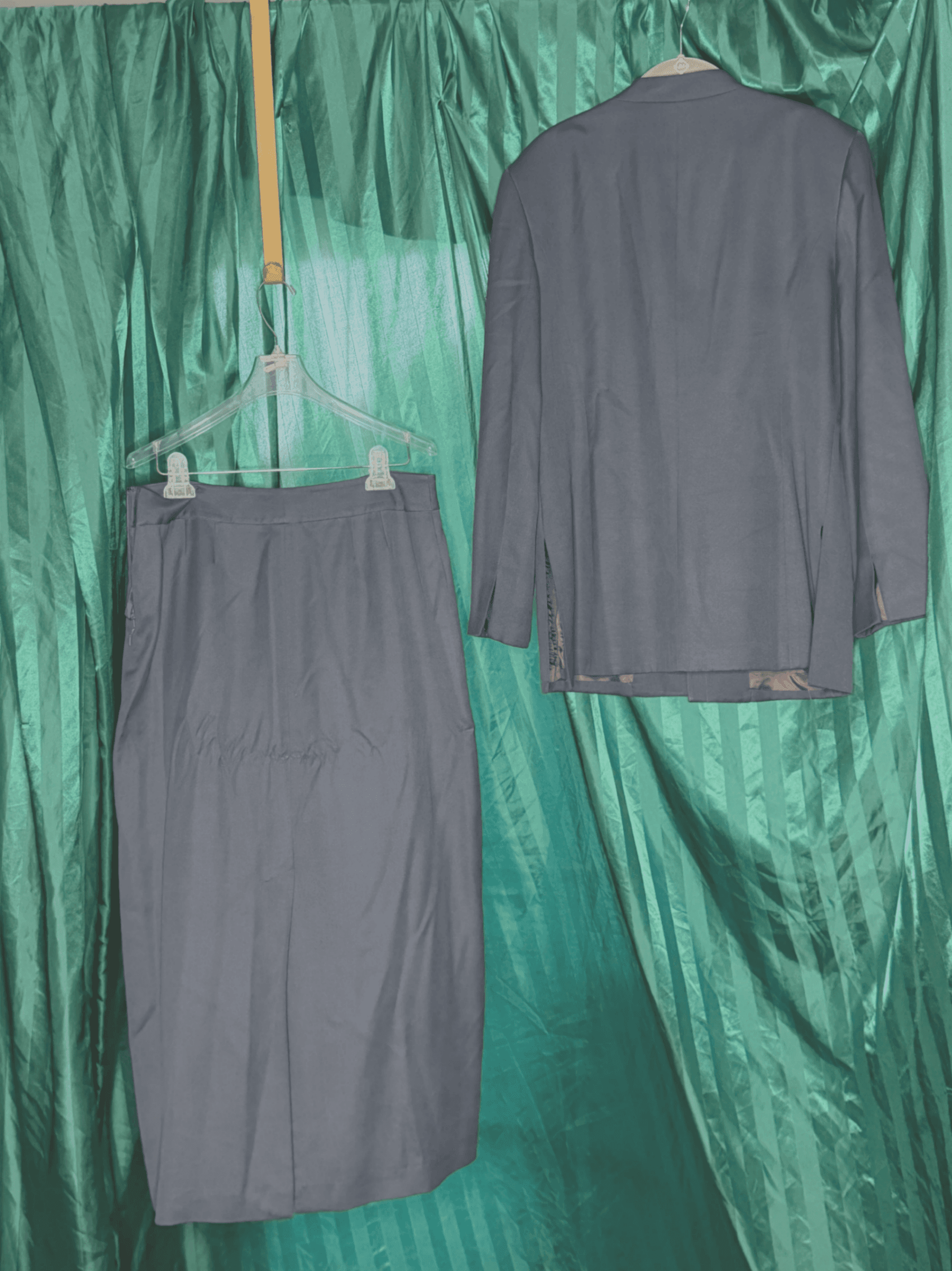 VINTAGE Valerie Stevens Silk Blazer Jacket Set, Gray, Size 14 / Skirt 12 - Thumbnail 10