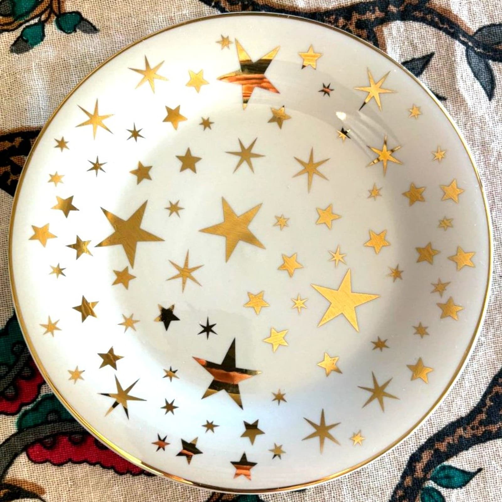 8 Vintage 1997 Sakura Holiday Classic Gold Stars 7 1/2" Dessert/Pie Plates - Thumbnail 8
