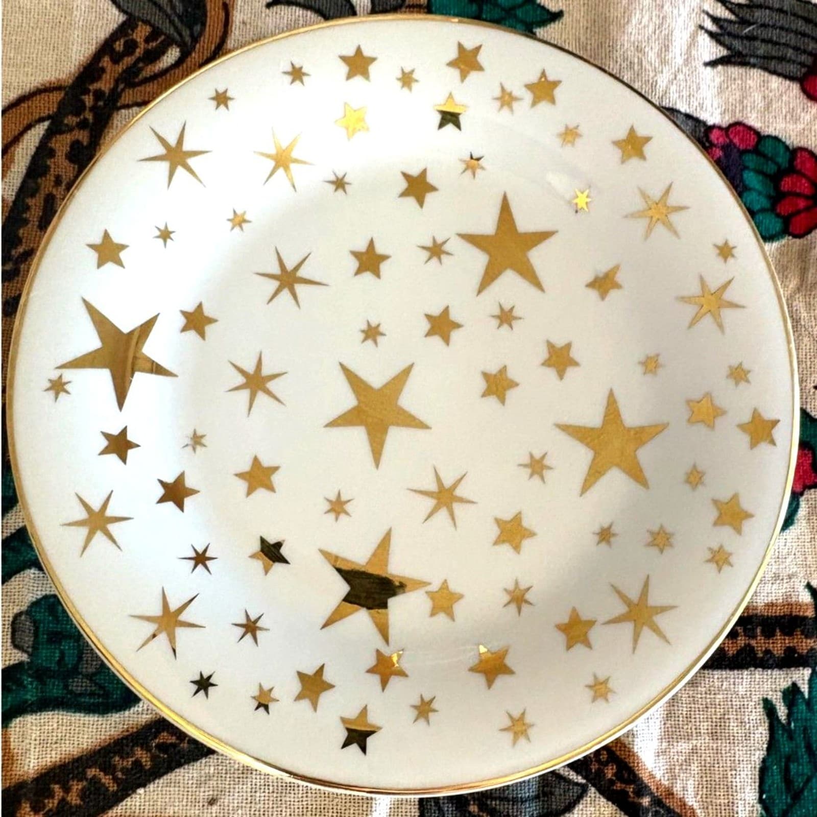 8 Vintage 1997 Sakura Holiday Classic Gold Stars 7 1/2" Dessert/Pie Plates - Thumbnail 4