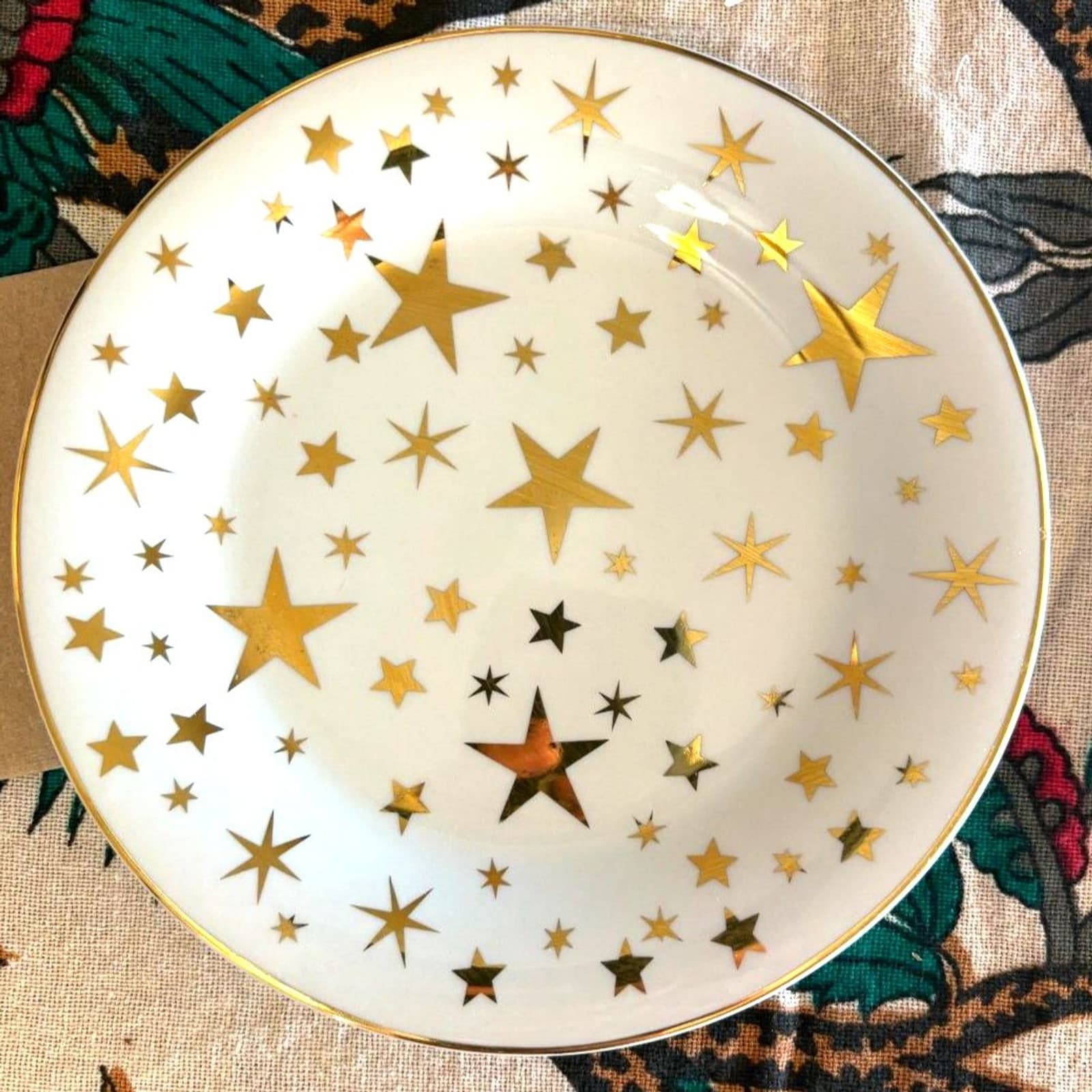 8 Vintage 1997 Sakura Holiday Classic Gold Stars 7 1/2" Dessert/Pie Plates - Thumbnail 7