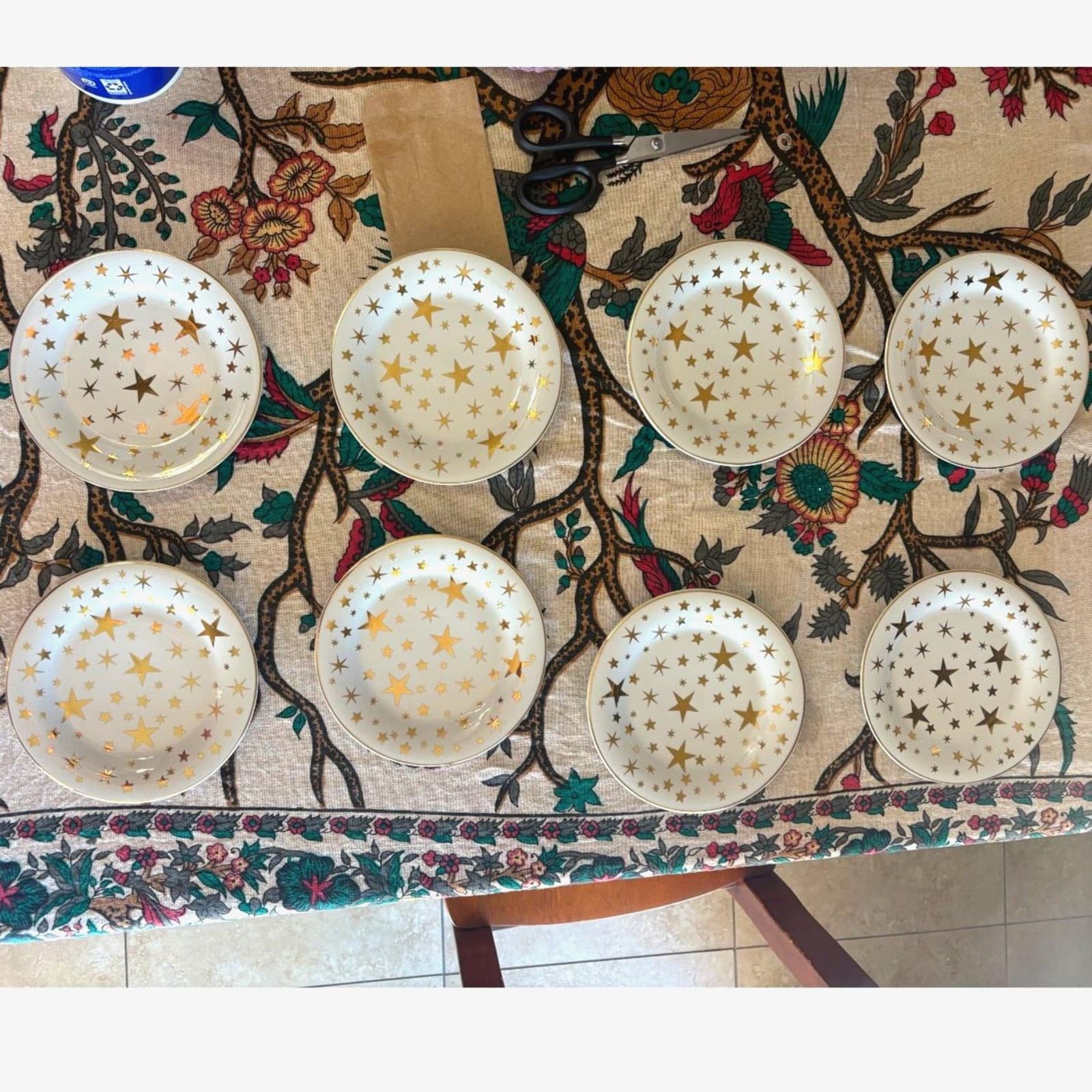 8 Vintage 1997 Sakura Holiday Classic Gold Stars 7 1/2" Dessert/Pie Plates - Thumbnail 2