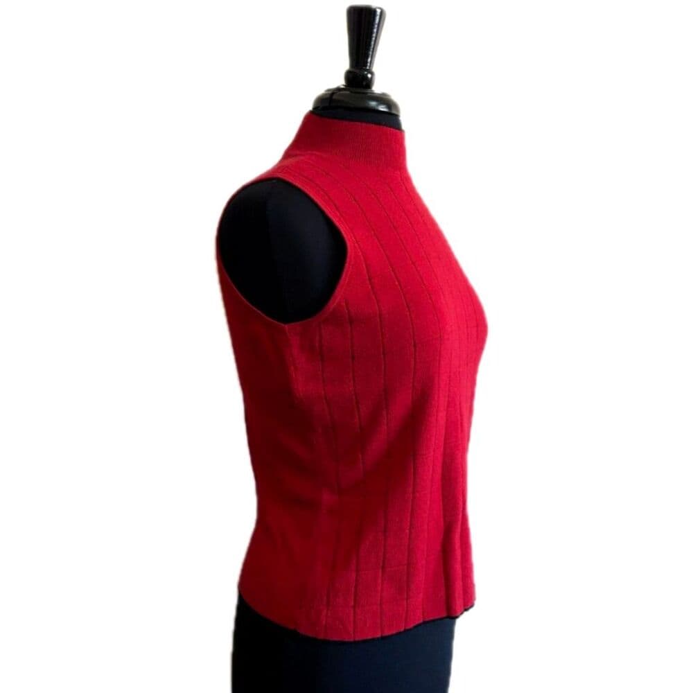 Red Sleeveless Turtleneck Vest Mixed Rib Grid Classic Minimalist - Thumbnail 3