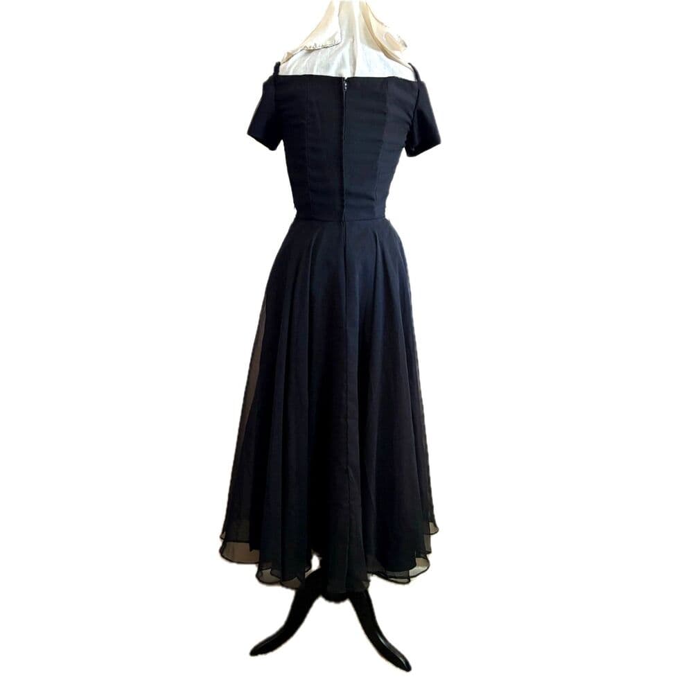 A-Line Black Prom Gown Corset Boning Off Shoulder Maxi Size 4 1980s Vtg - Thumbnail 5