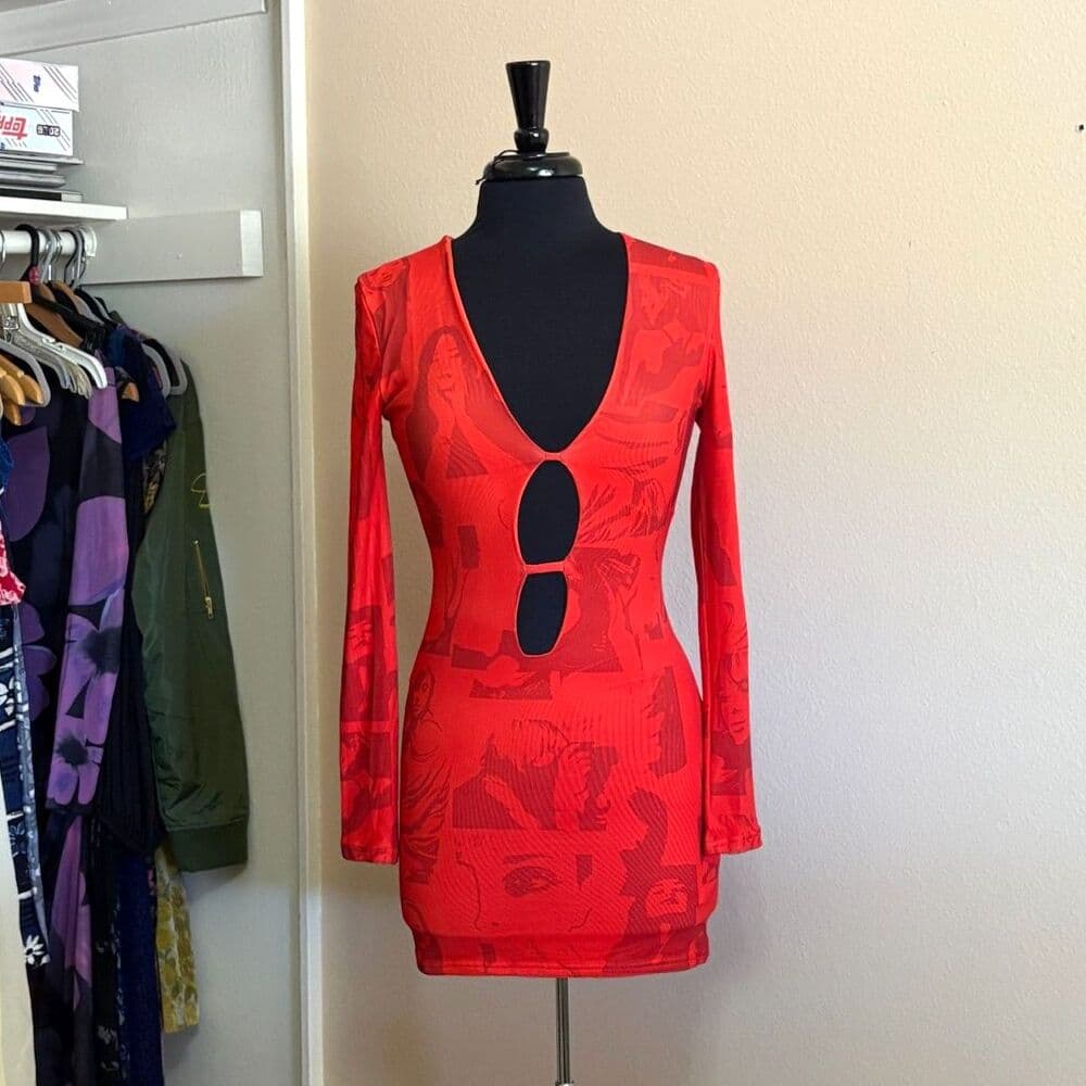 Pop Art Cut-Out Bodycon Dress edikted Medium - Thumbnail 2