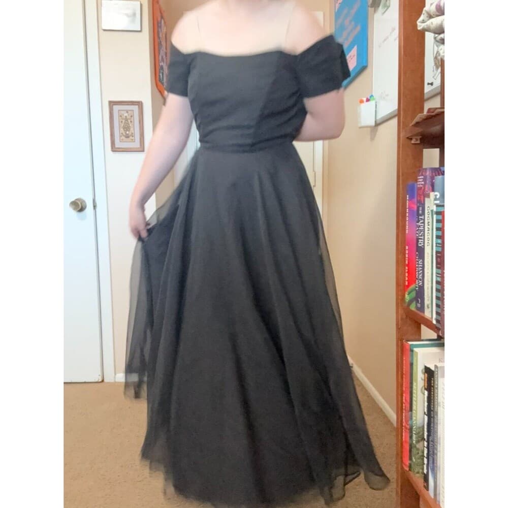 A-Line Black Prom Gown Corset Boning Off Shoulder Maxi Size 4 1980s Vtg - Thumbnail 2