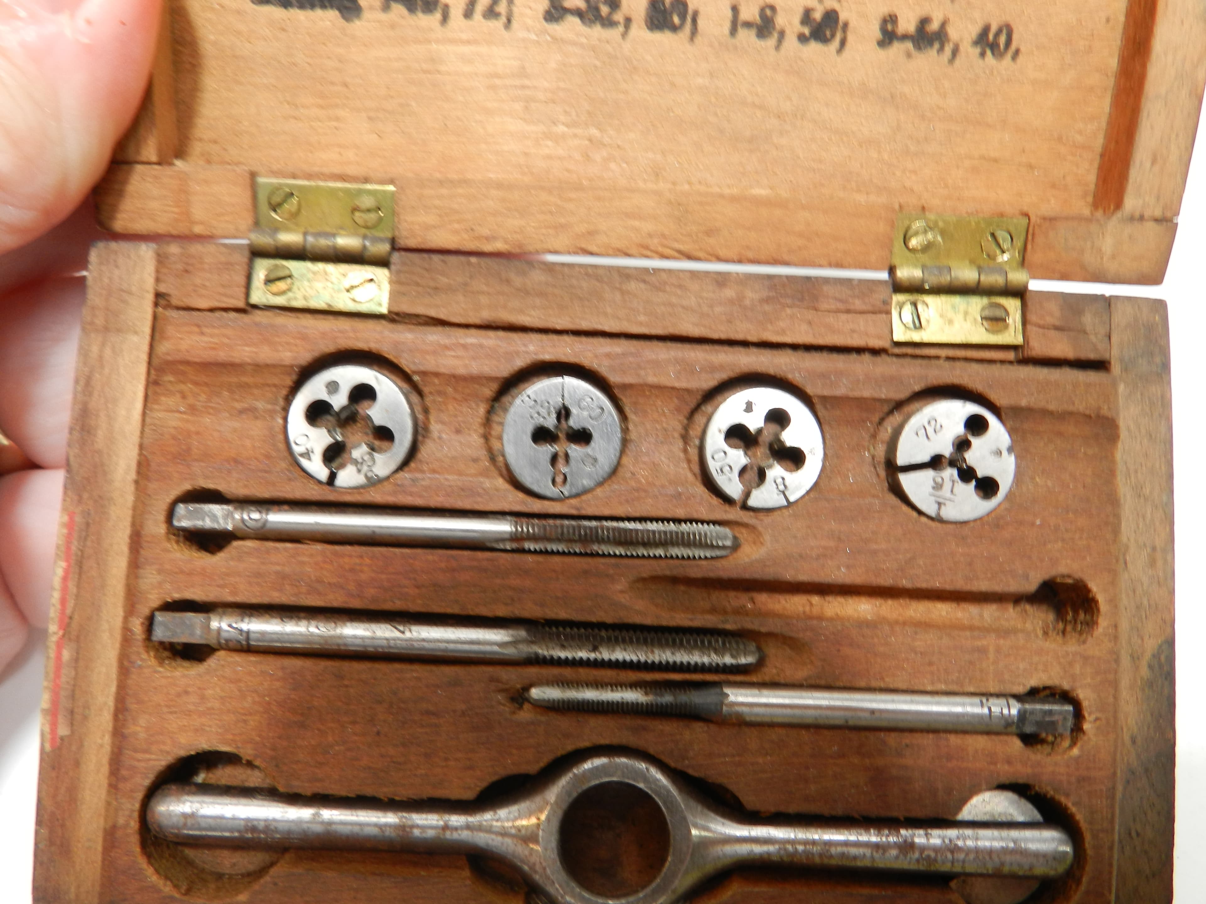 Vintage Watchmakers Jewelers S.W Card Manufacturing Tap And Die Set (P40J) - Thumbnail 10