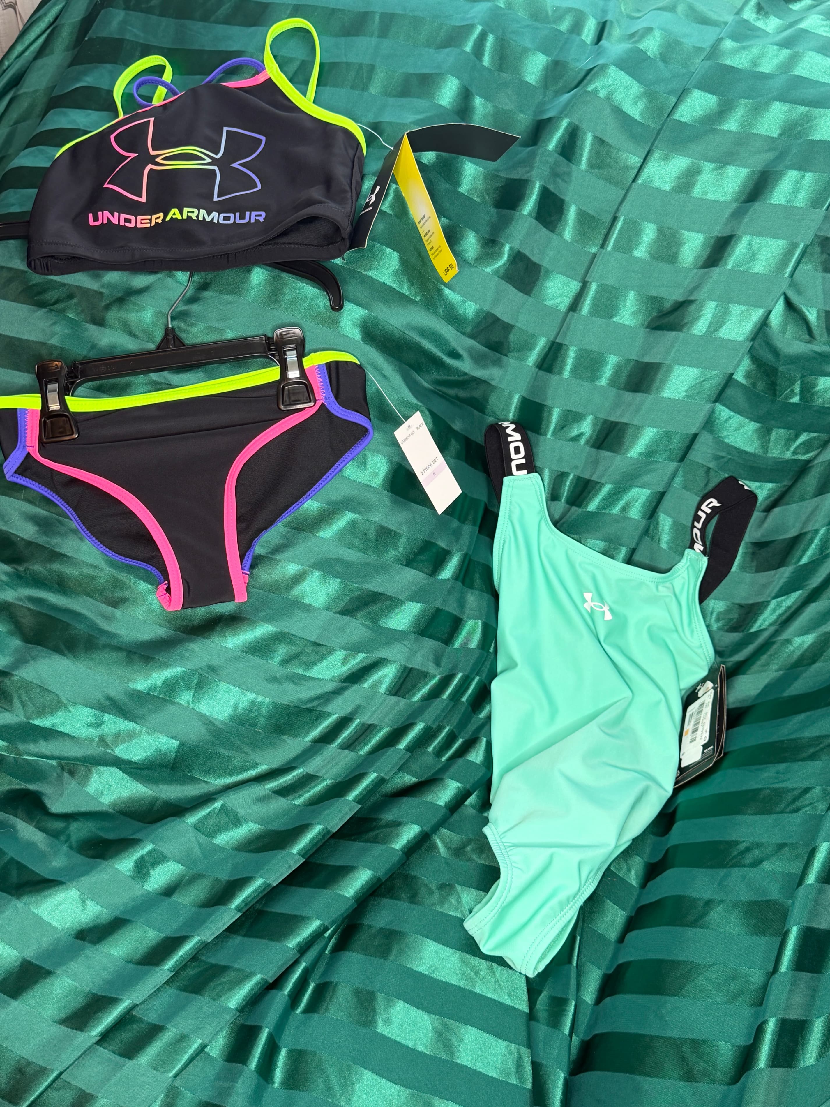 Under Armour Kids Size 6 Swimwear Bundle - Tankini & One-Piece - Thumbnail 3