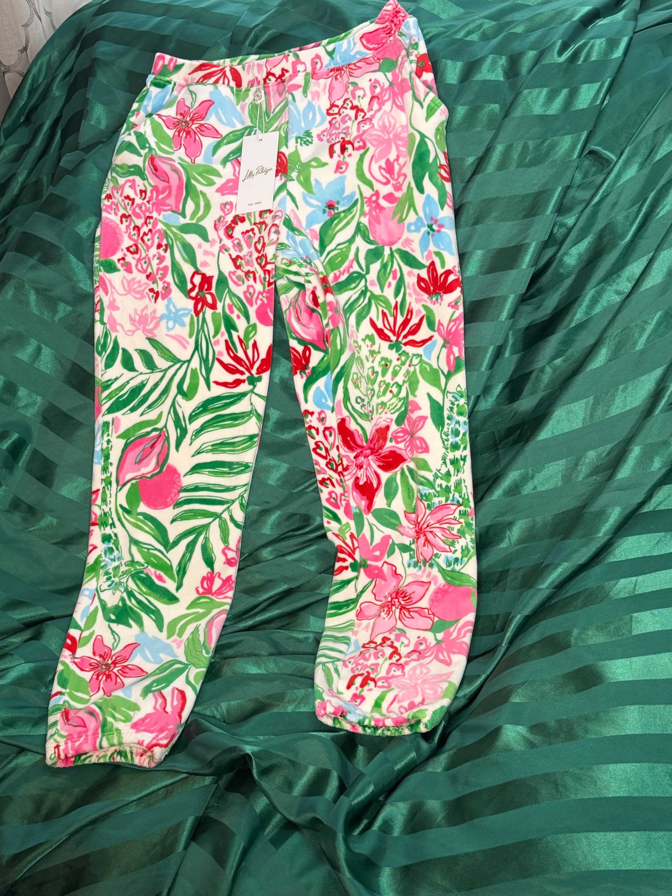 TWO PIECE SET Lilly Pulitzer Kids Velour Pullover Set Glowing Gardens L 8-10 - Thumbnail 6