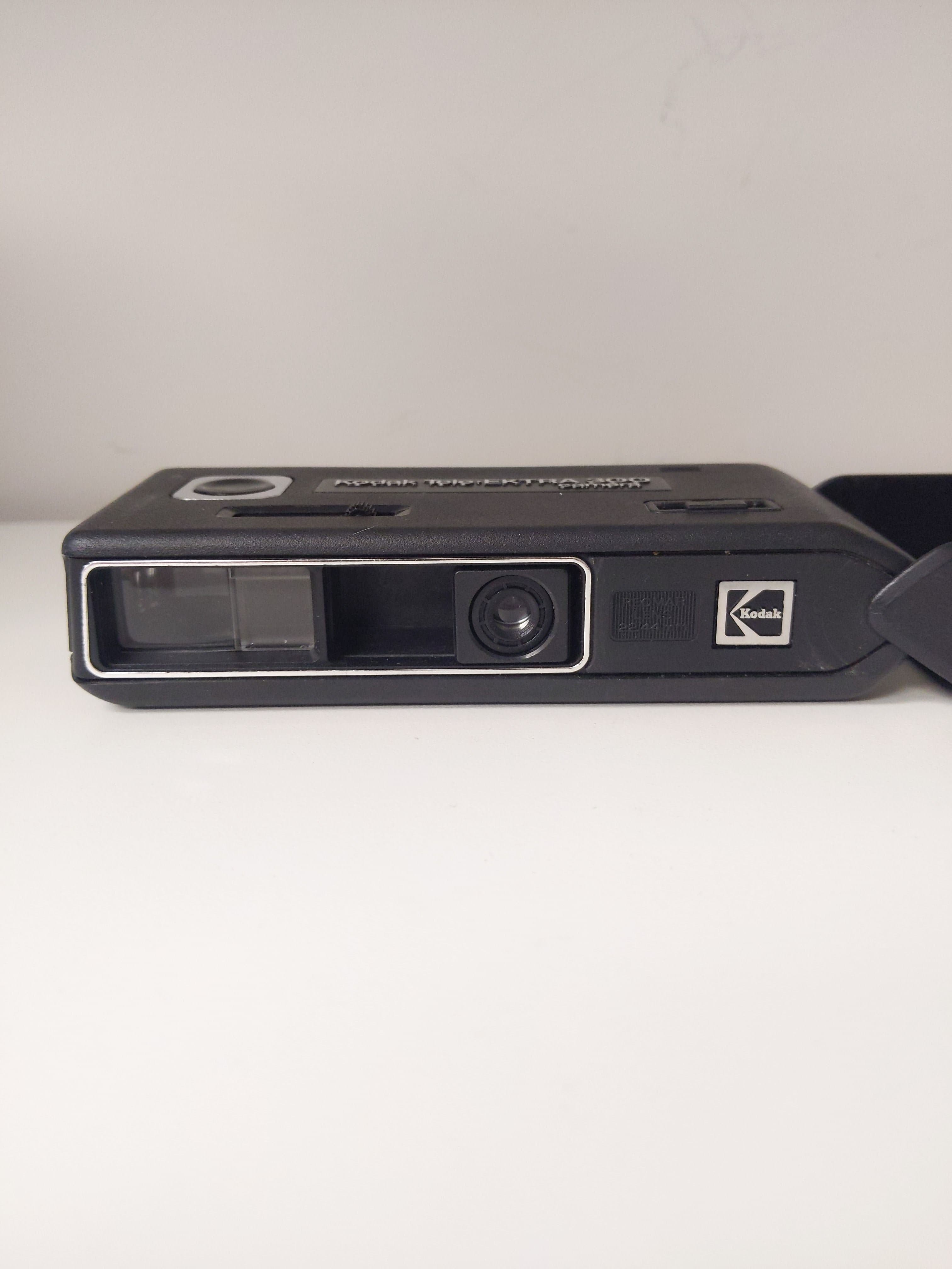 Kodak Tele-Ektra 300 110 Film Camera #1031 - Thumbnail 2