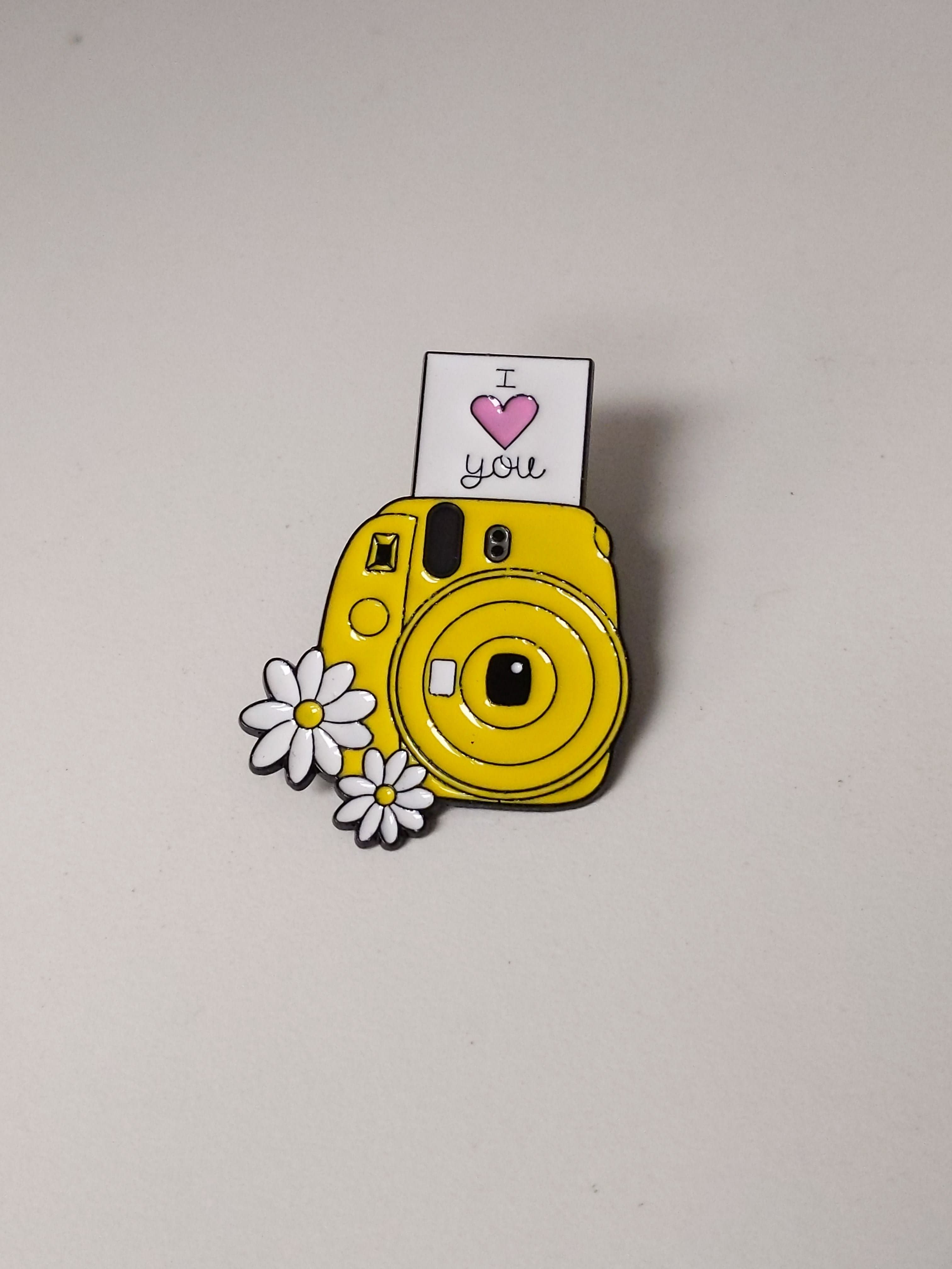 "I <3 You" Yellow Polaroid Enamel Pin #0970