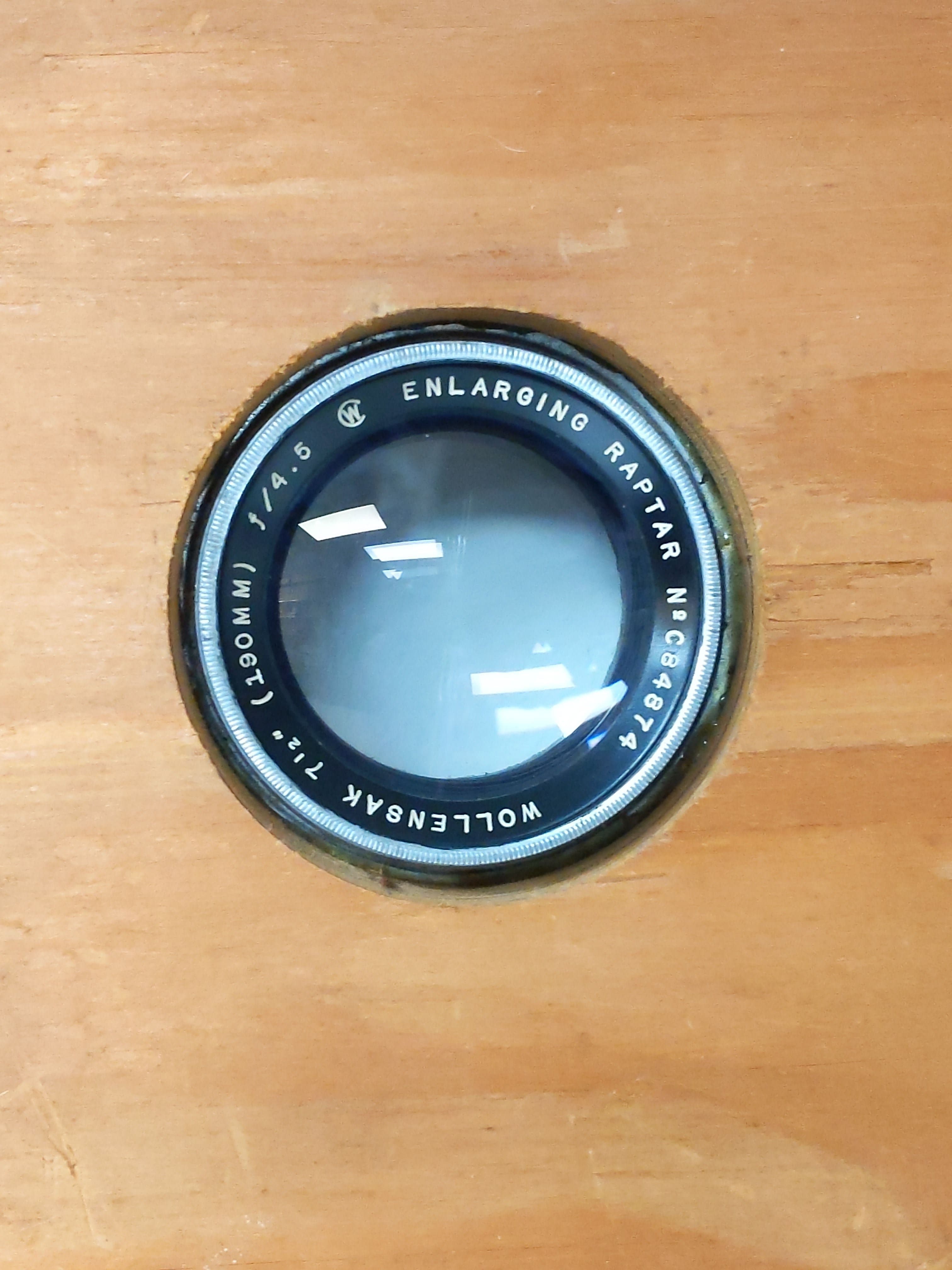 Wollensak 190mm f/4.5 Enlarging Lens w/ Wood Lens Plate #0916 - Thumbnail 2