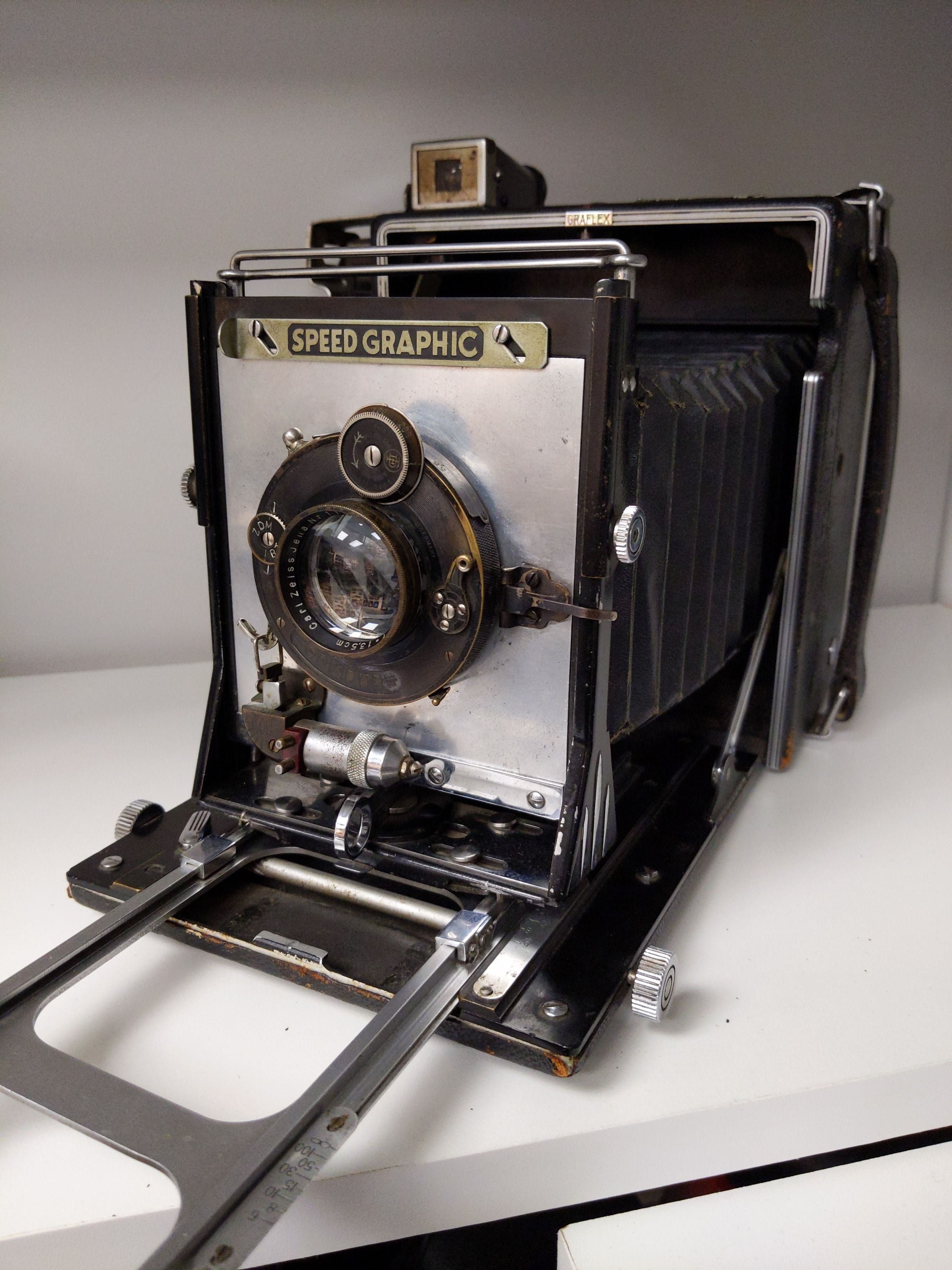 Graflex Speed Graphic Model-4 4x5 Camera w/ Carl Zeiss Jena Tessar 13.5cm (135mm) f/4.5 Lens & Plate #0290