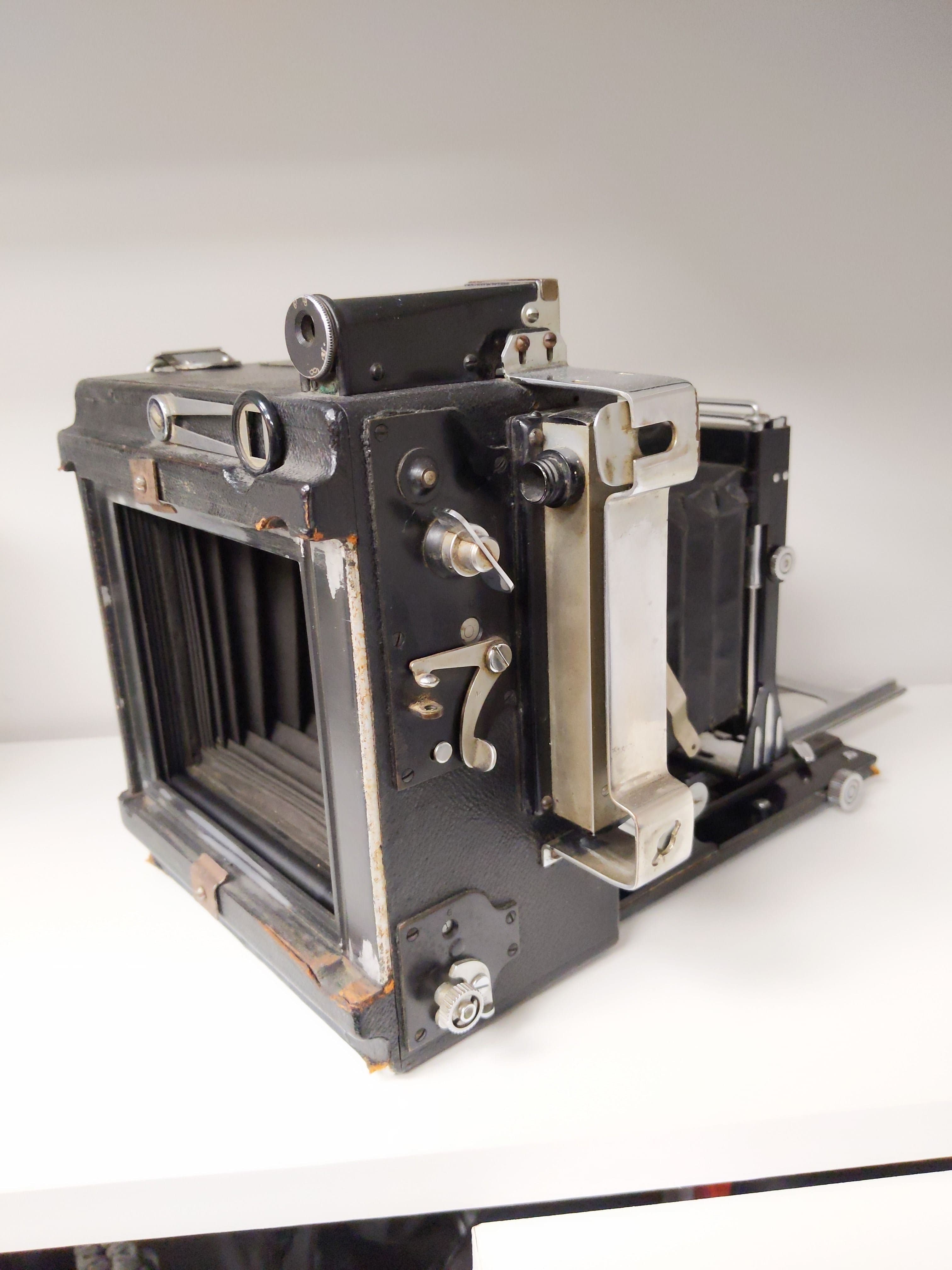 Graflex Speed Graphic Model-4 4x5 Camera w/ Carl Zeiss Jena Tessar 13.5cm (135mm) f/4.5 Lens & Plate #0290 - Thumbnail 4