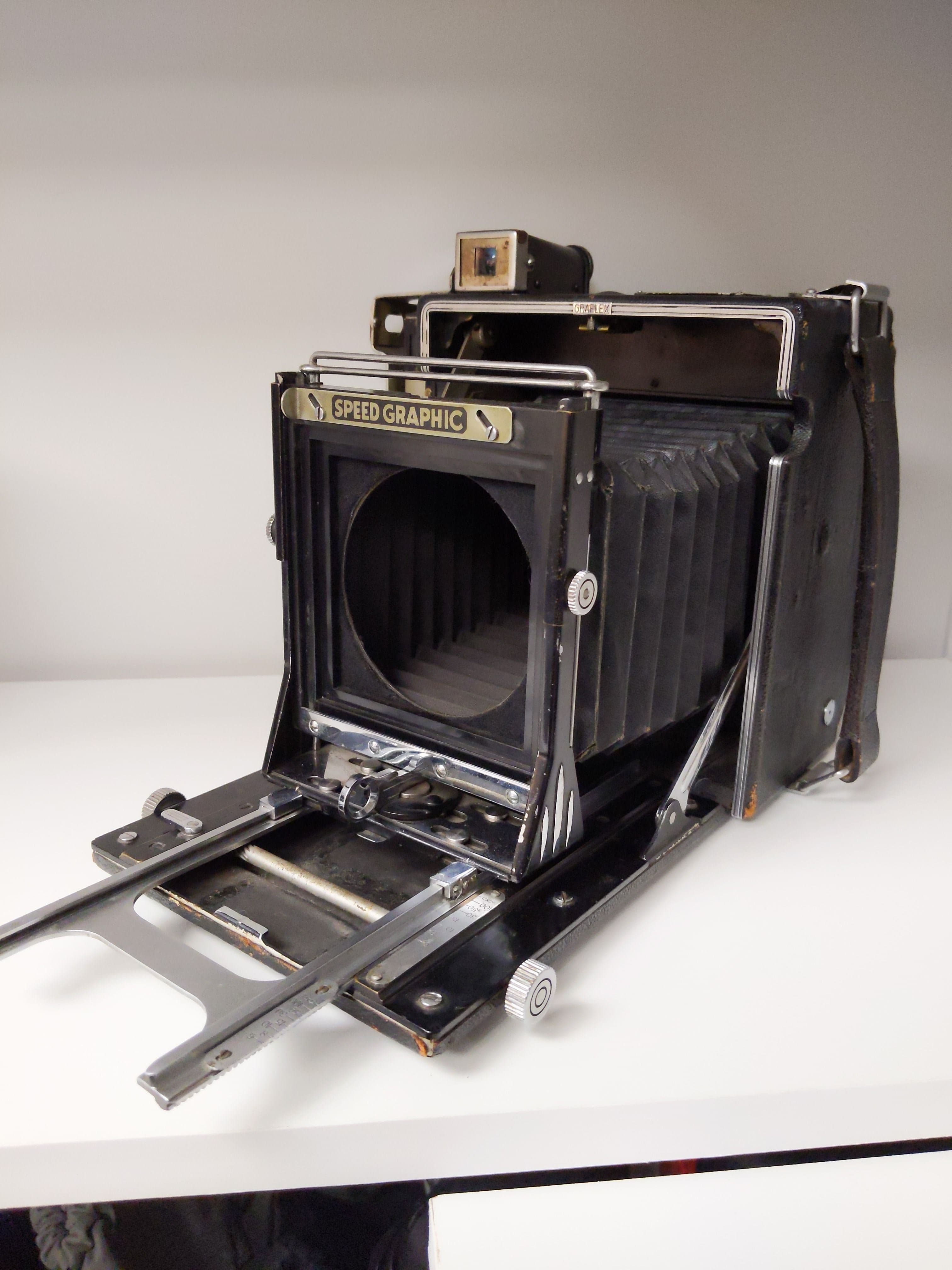 Graflex Speed Graphic Model-4 4x5 Camera w/ Carl Zeiss Jena Tessar 13.5cm (135mm) f/4.5 Lens & Plate #0290 - Thumbnail 2