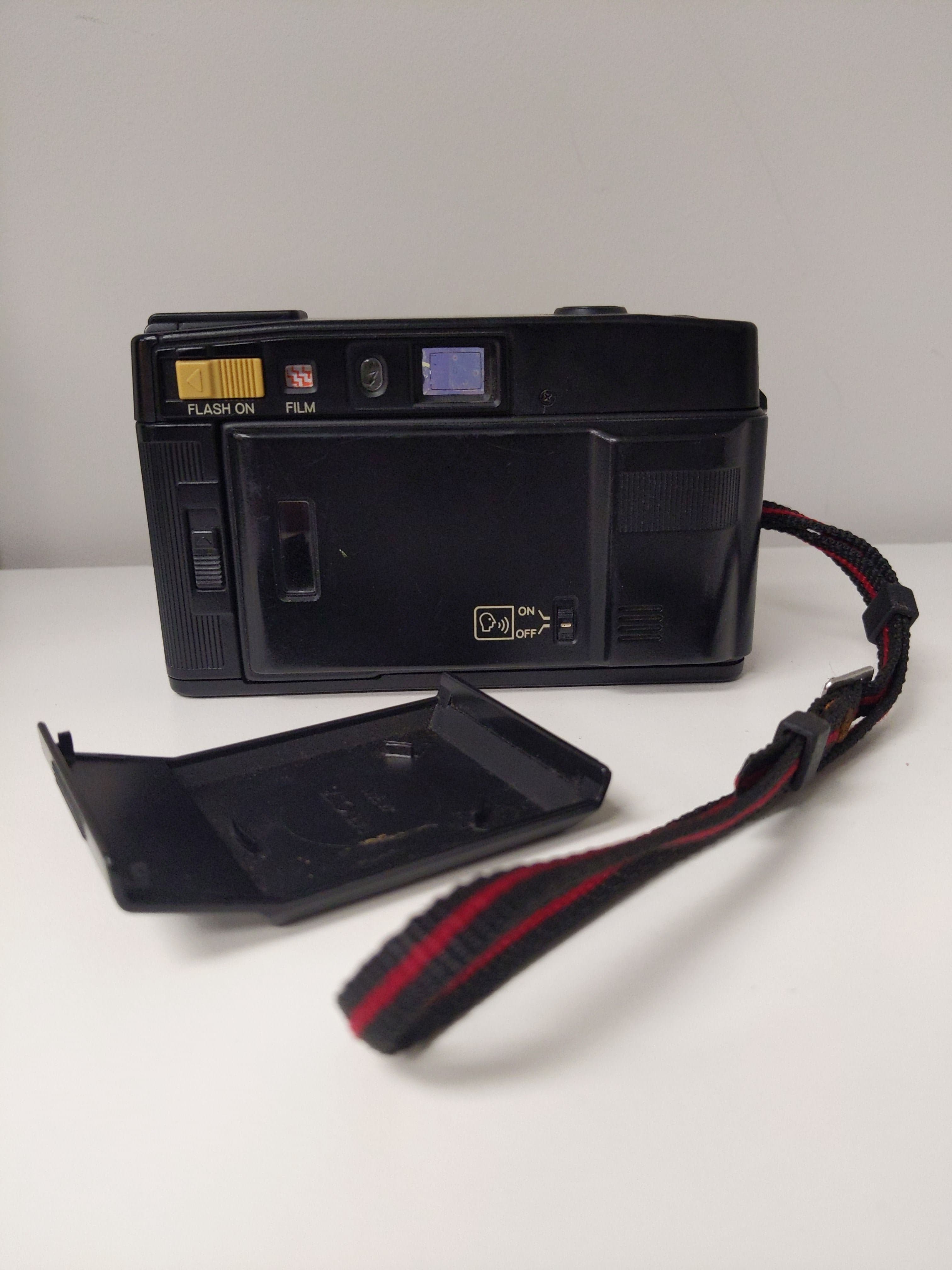 Minolta AF-S V (Talker) Point & Shoot 35mm Film Camera #0474 - Thumbnail 2