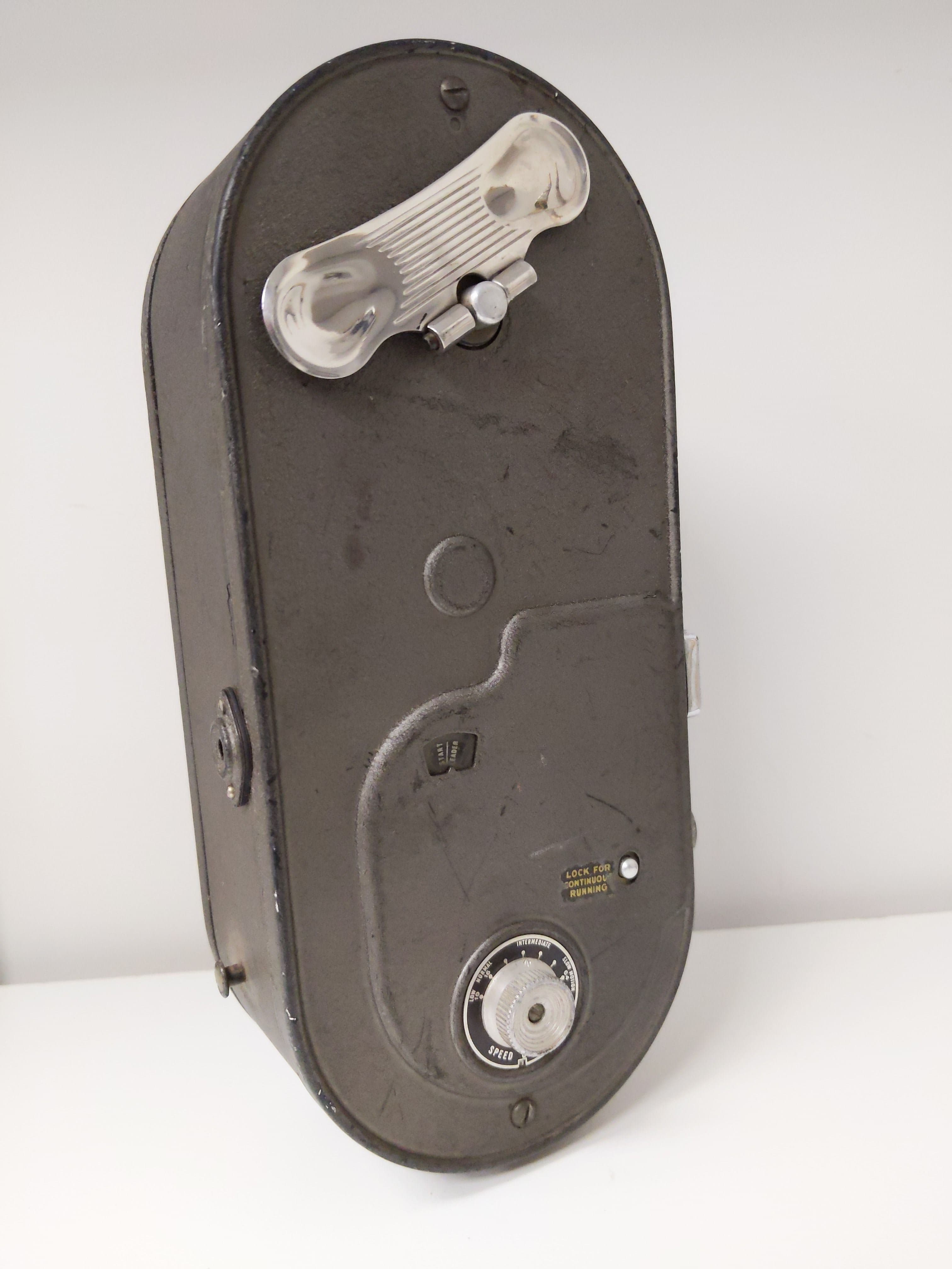 Keystone Model A-7 16mm Movie Film Camera (Body Only) #0741 - Regular - Thumbnail 2