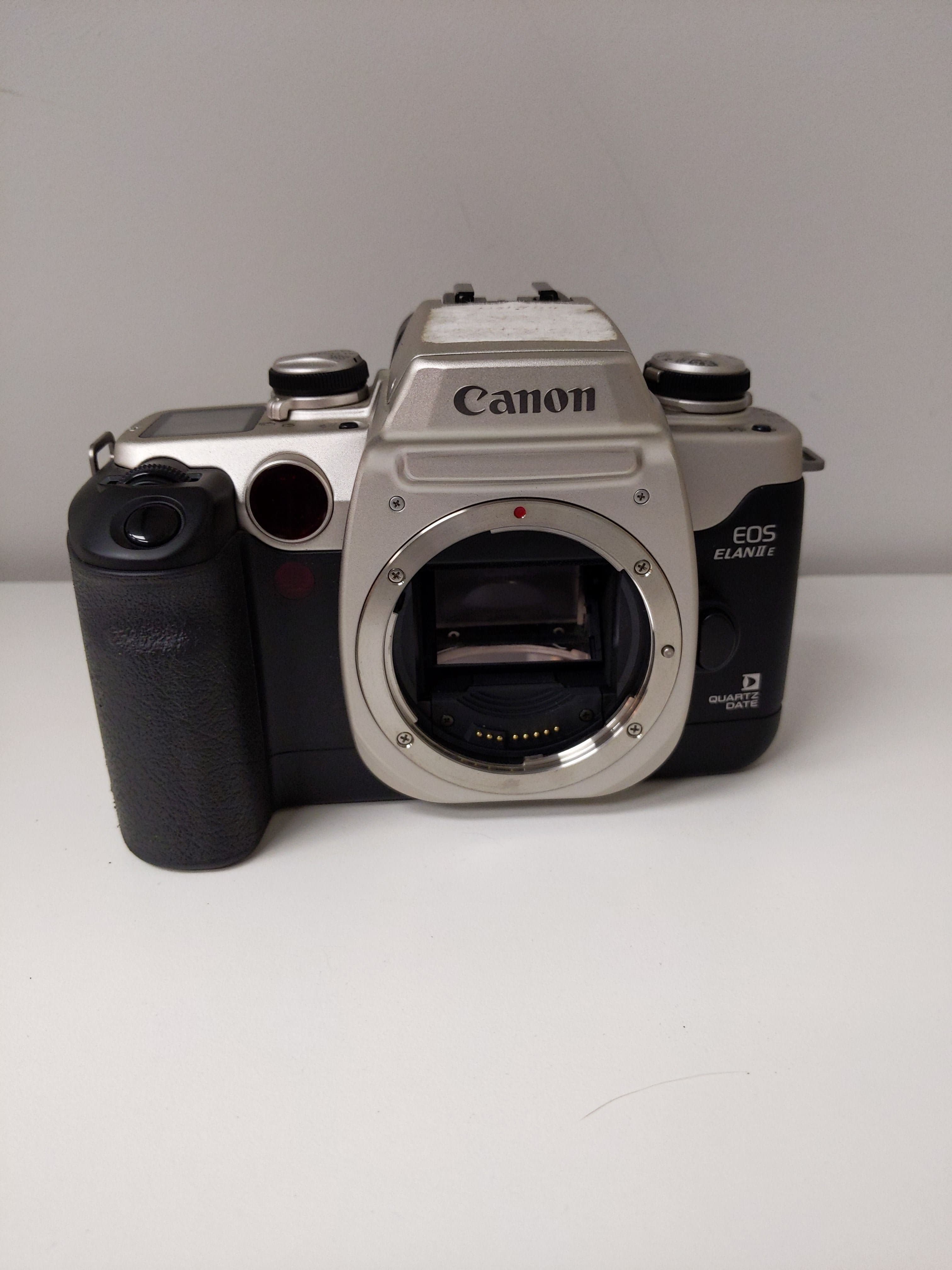 Canon EOS ELAN IIE 35mm Film Camera (Body Only) #0702