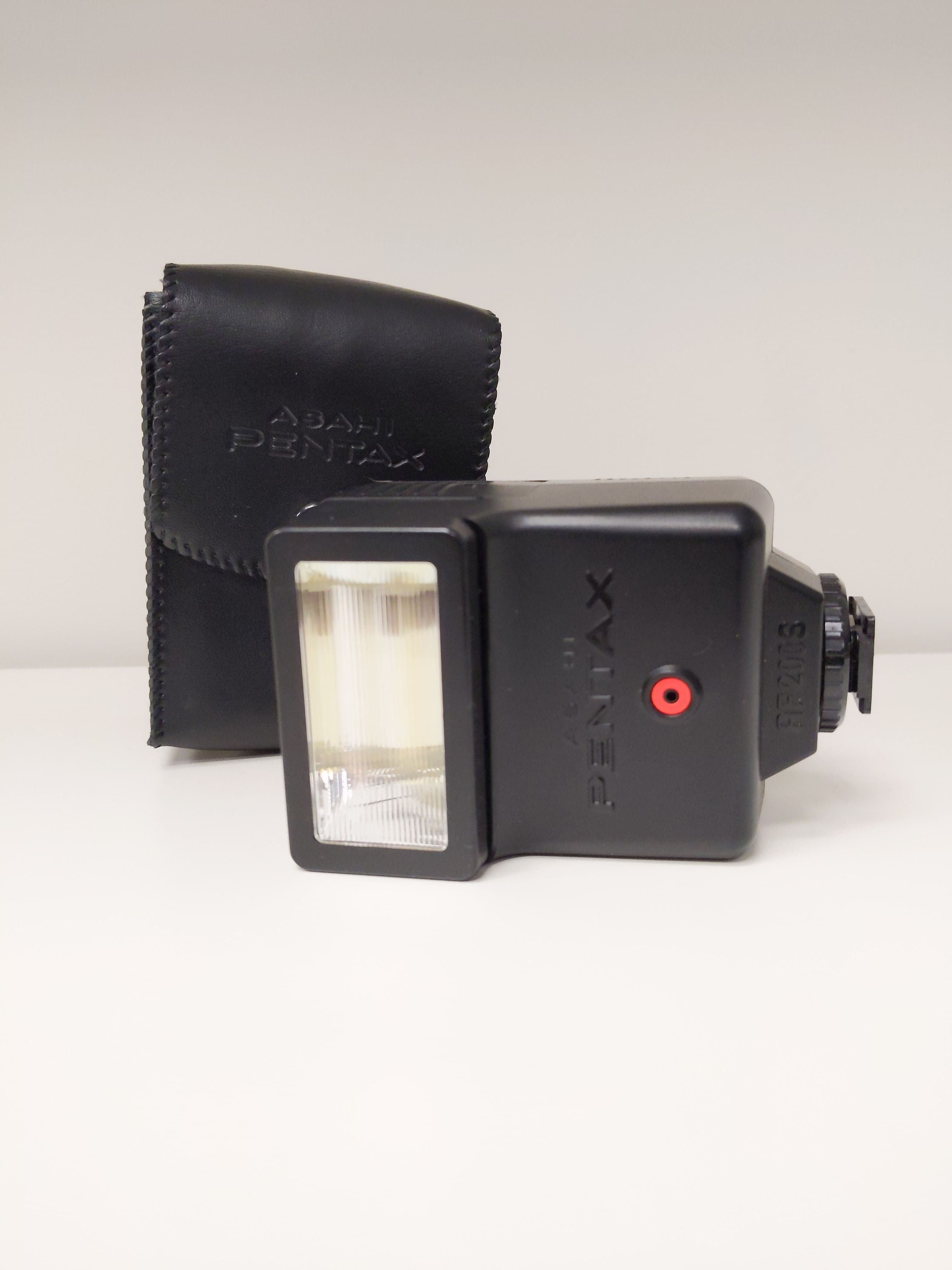 Asahi Pentax AF200S External Flash w/ Case #0625