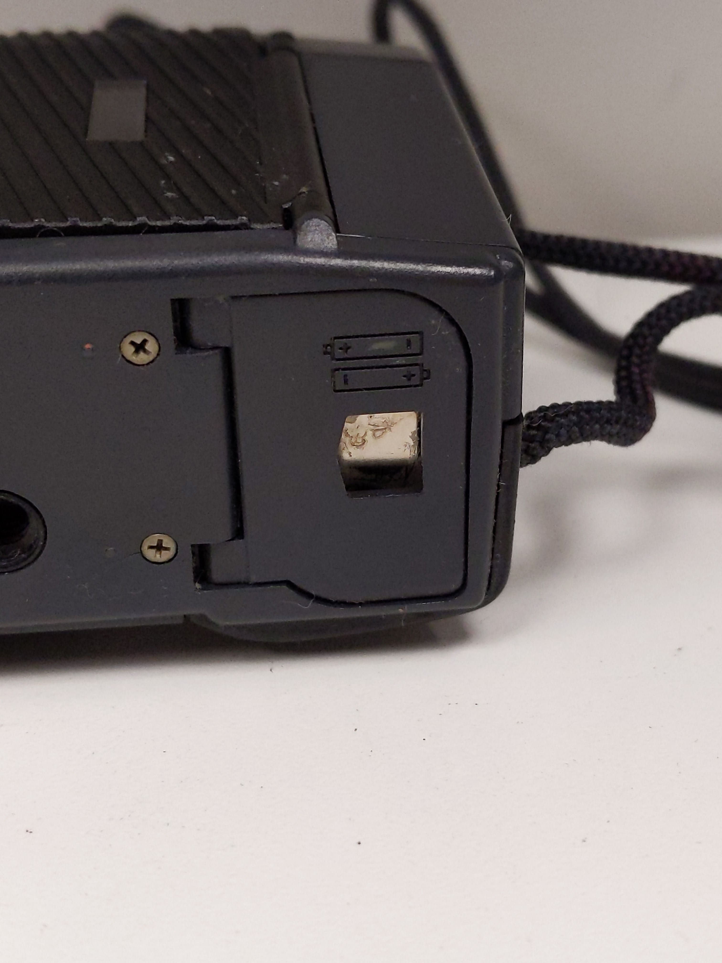 Ricoh YF-20 Point & Shoot Electronic 35mm Camera w/ Case, Strap, & Partial Original Box #0671 - Thumbnail 3