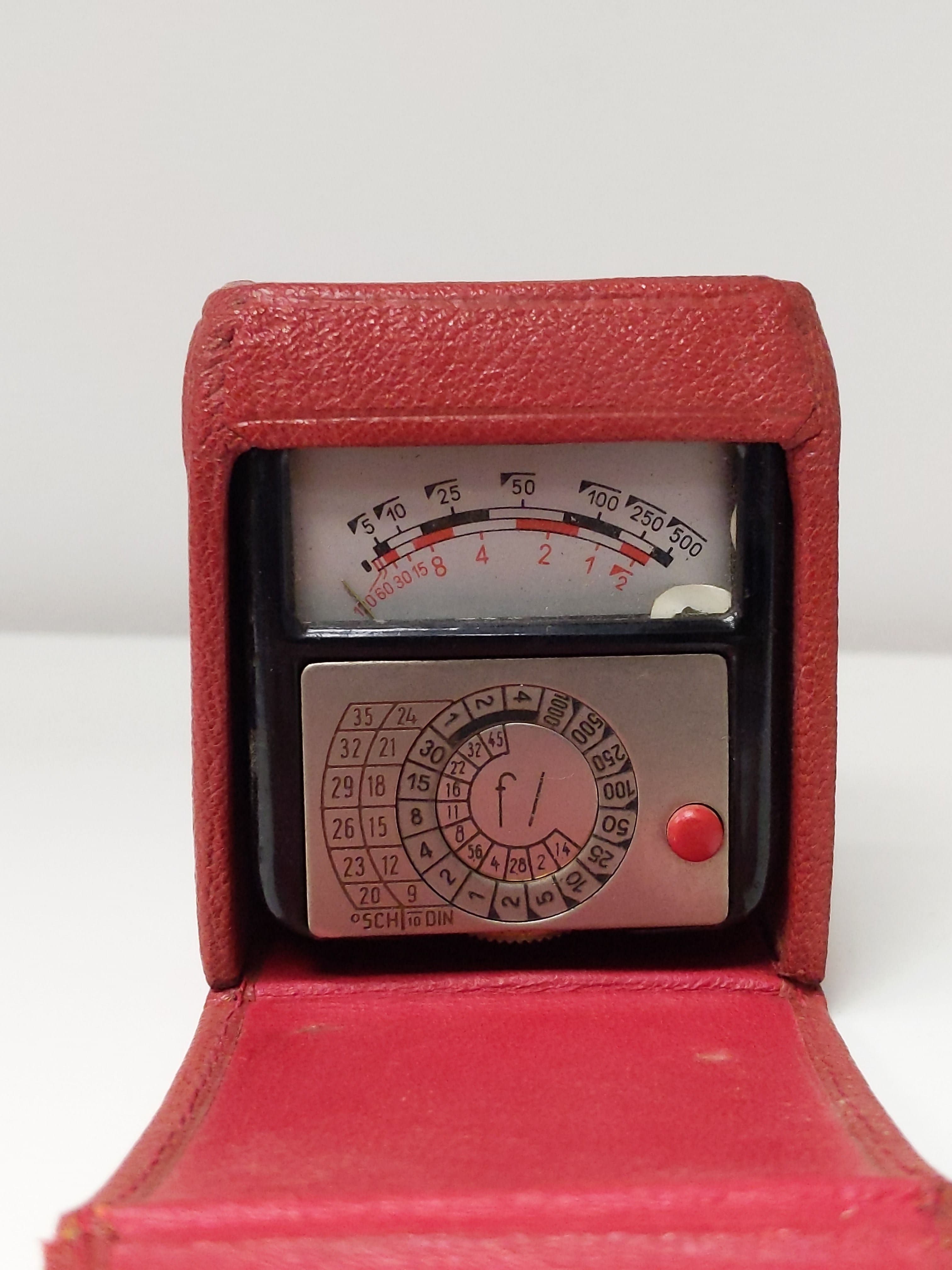 Vintage Lixtus Exposure Meter w/ Red Case #0630