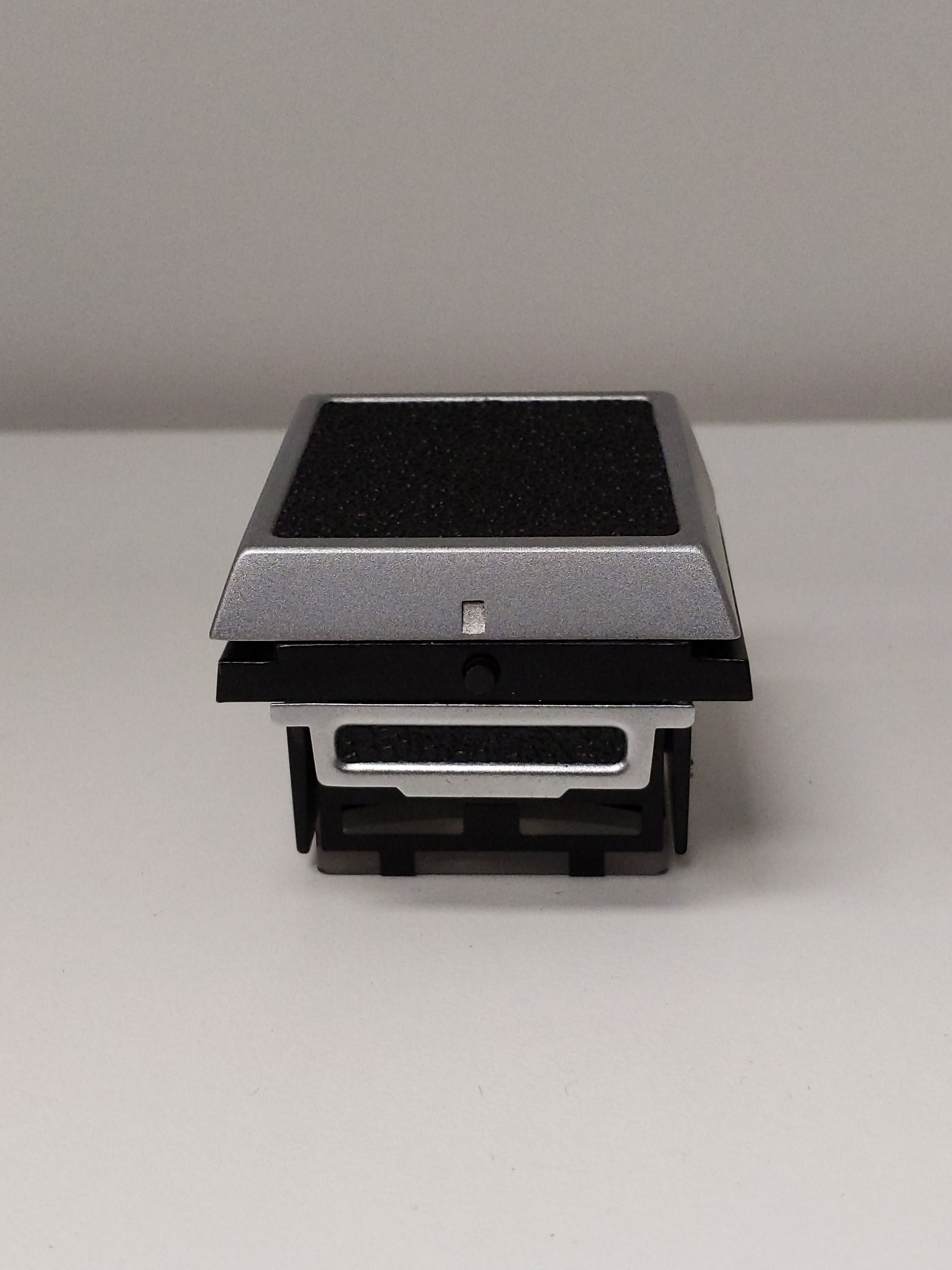 Waist-Level Viewfinder (Exakta Mount) #0633 - Thumbnail 2