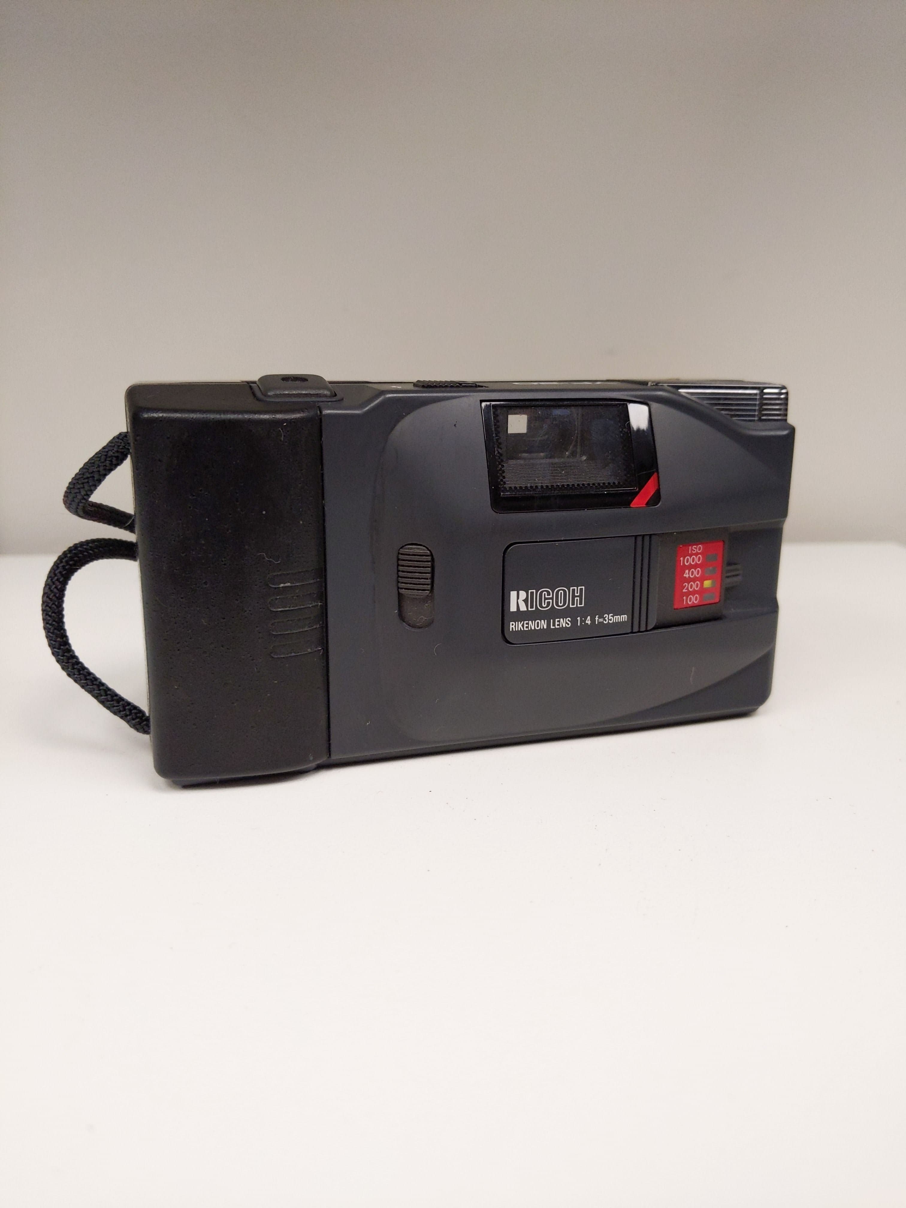 Ricoh YF-20 Point & Shoot Electronic 35mm Camera w/ Case, Strap, & Partial Original Box #0671