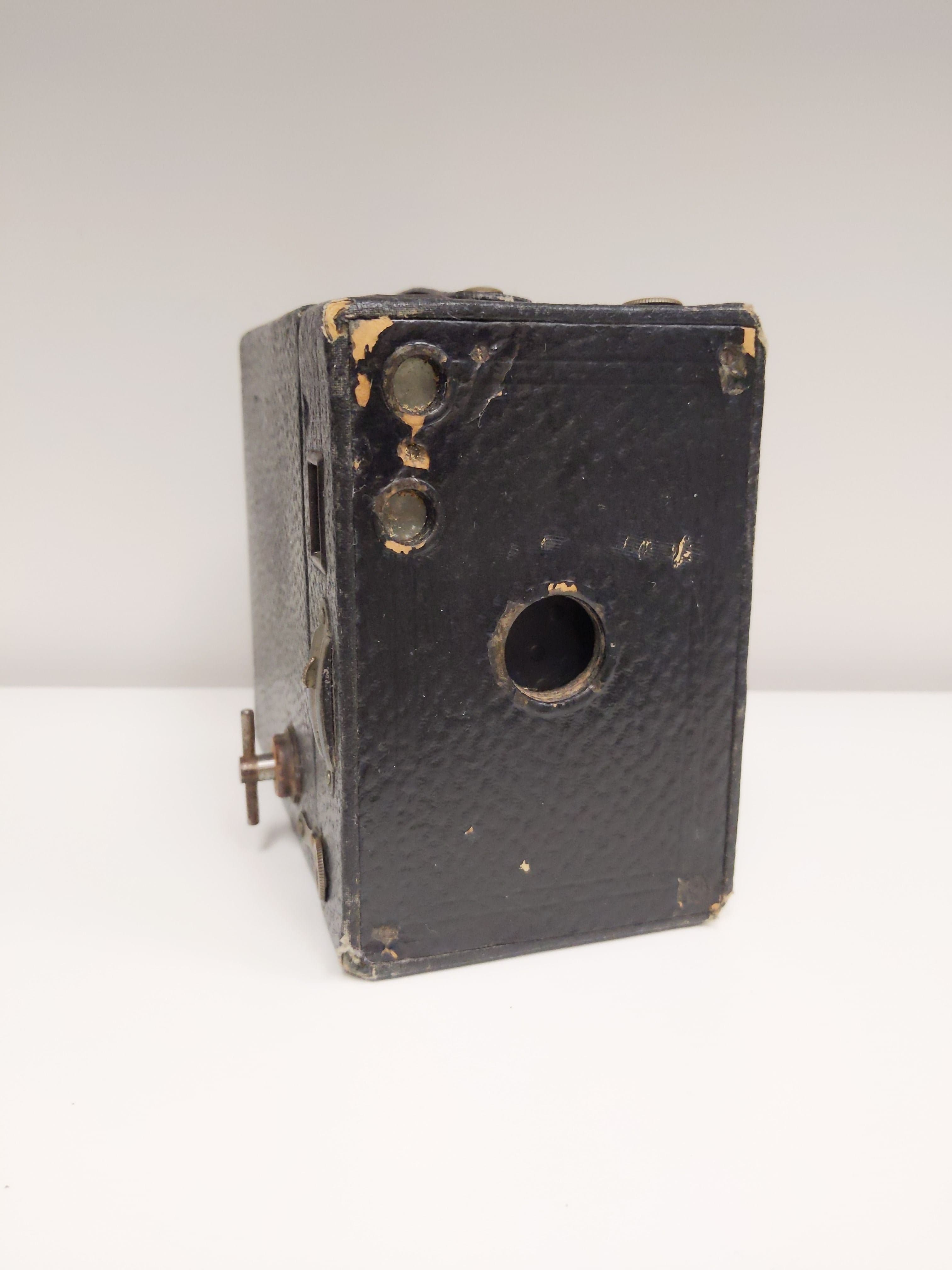Kodak No. 2A Brownie Model B 116 Film Box Camera #0464
