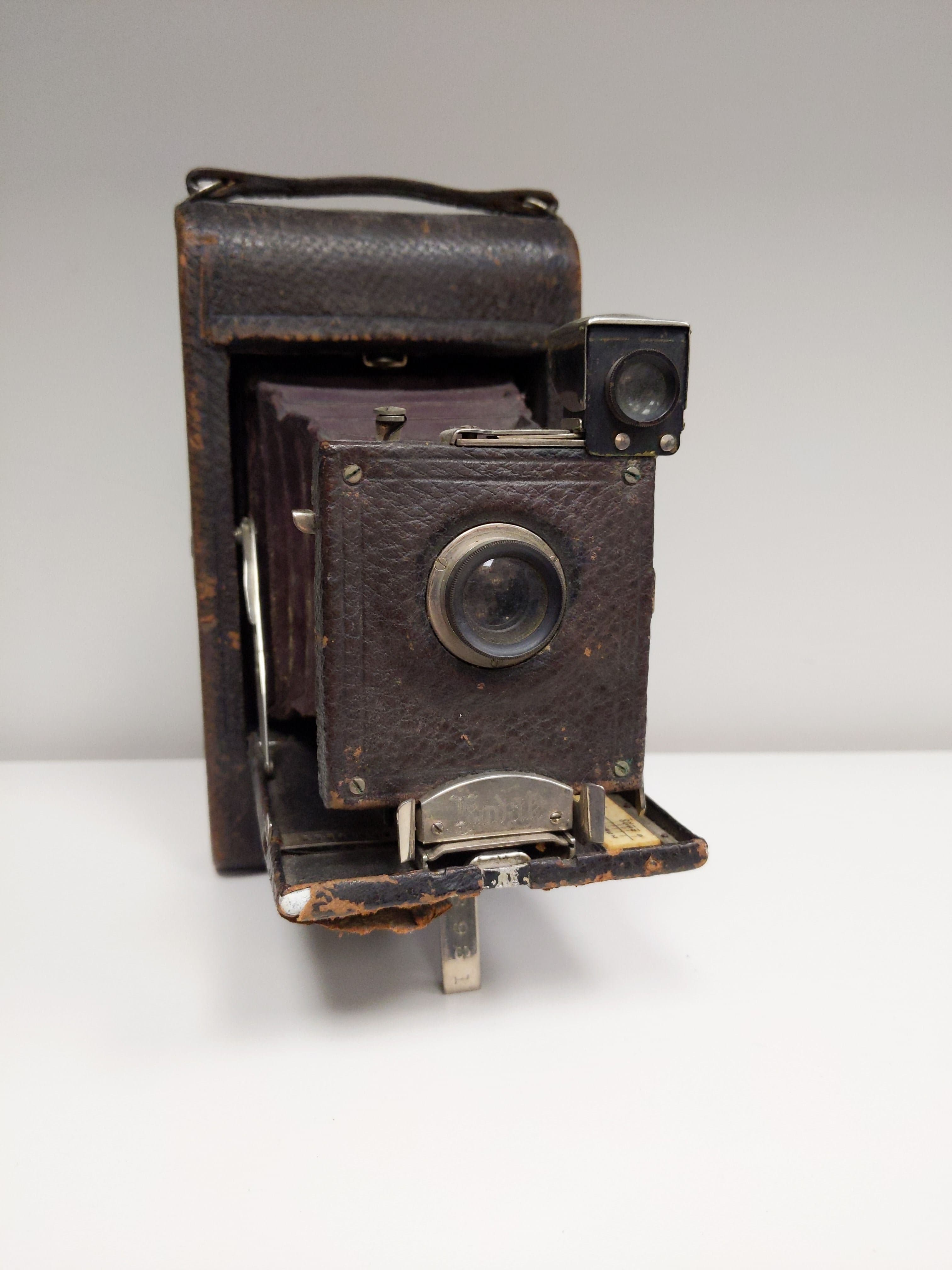 Kodak 1900 No.3 Folding Pocket Model A w/ Leather Lensboard 118 Film Camera #0446