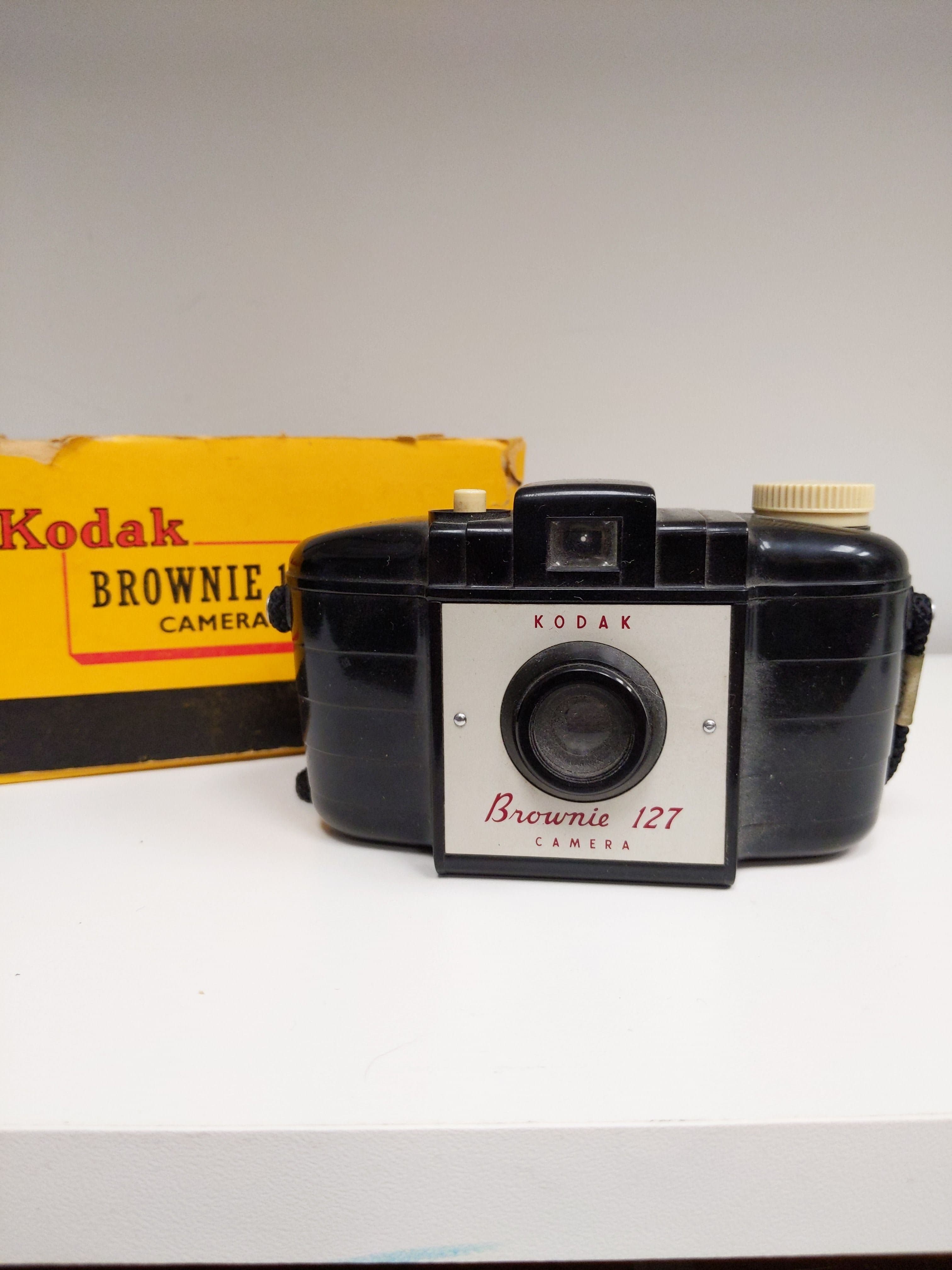 Kodak Brownie 127 Film Camera w/ Original Box (Black) #0449
