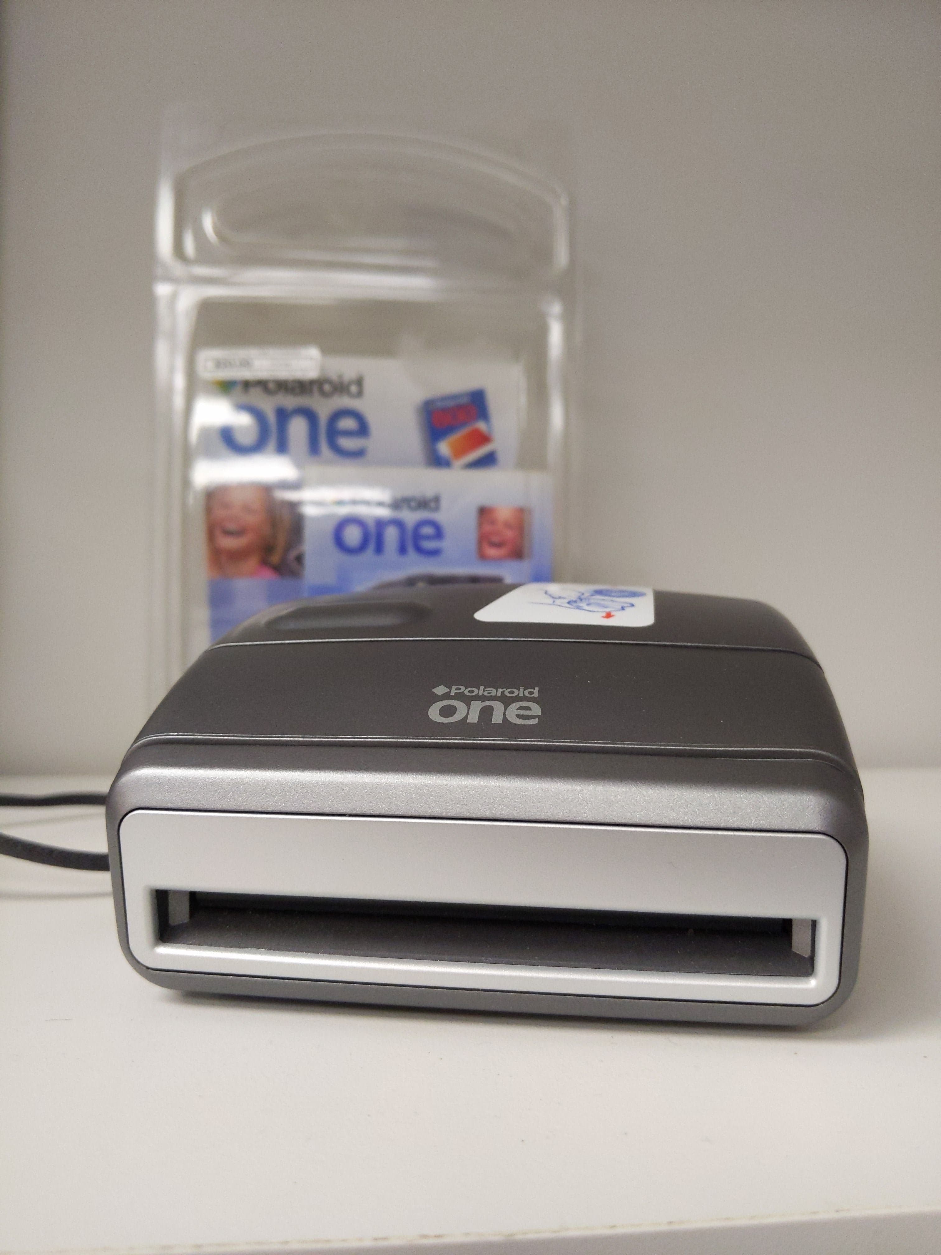 Polaroid One Camera *New In Box* #0208 - Thumbnail 2