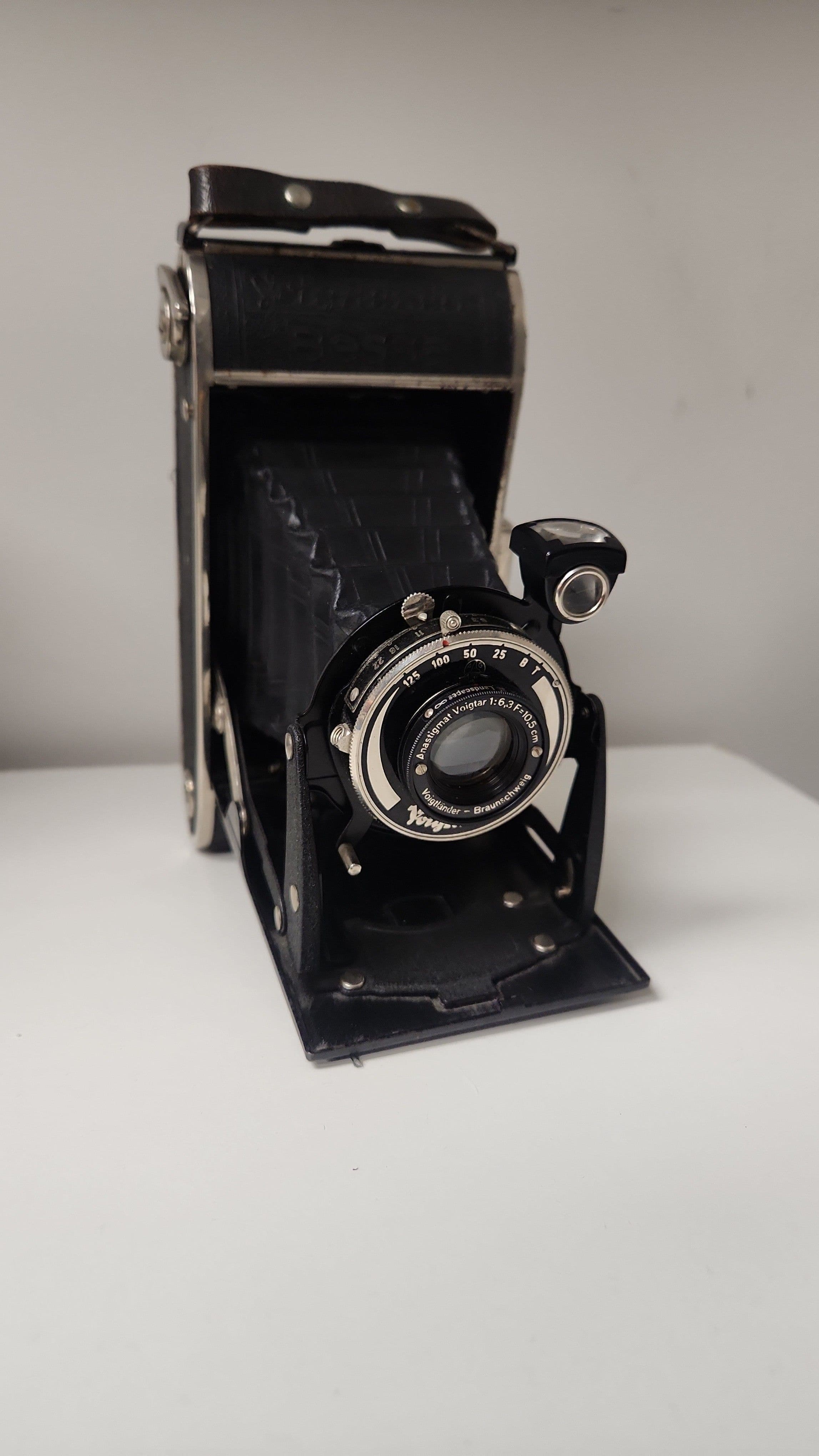 Voigtländer Bessa Folding 120 Film Camera *COSMETIC DAMAGE* #0404