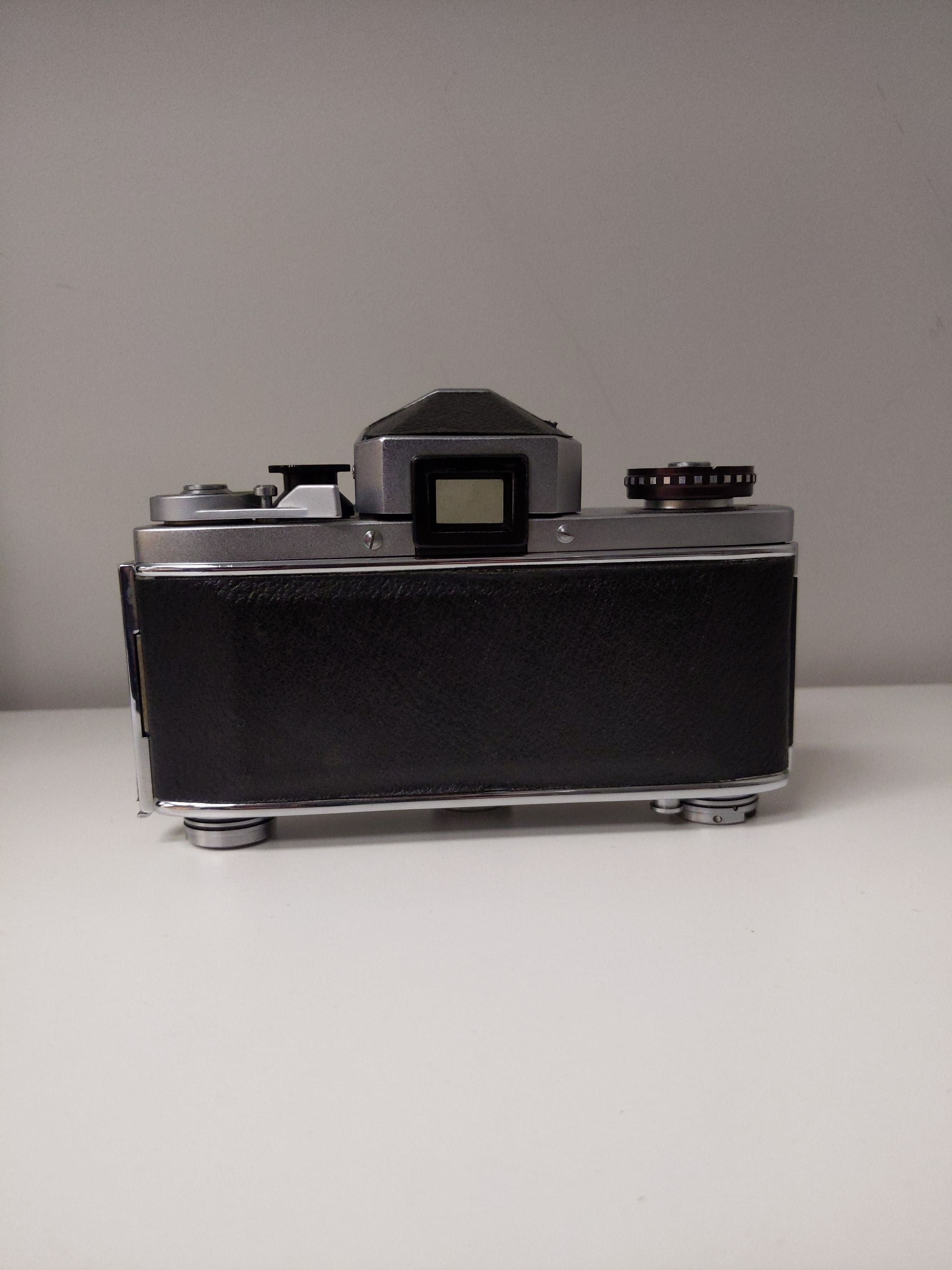 Exakta VX1000 35mm Film Camera (Body, Penta Prism) #0482 - Thumbnail 2