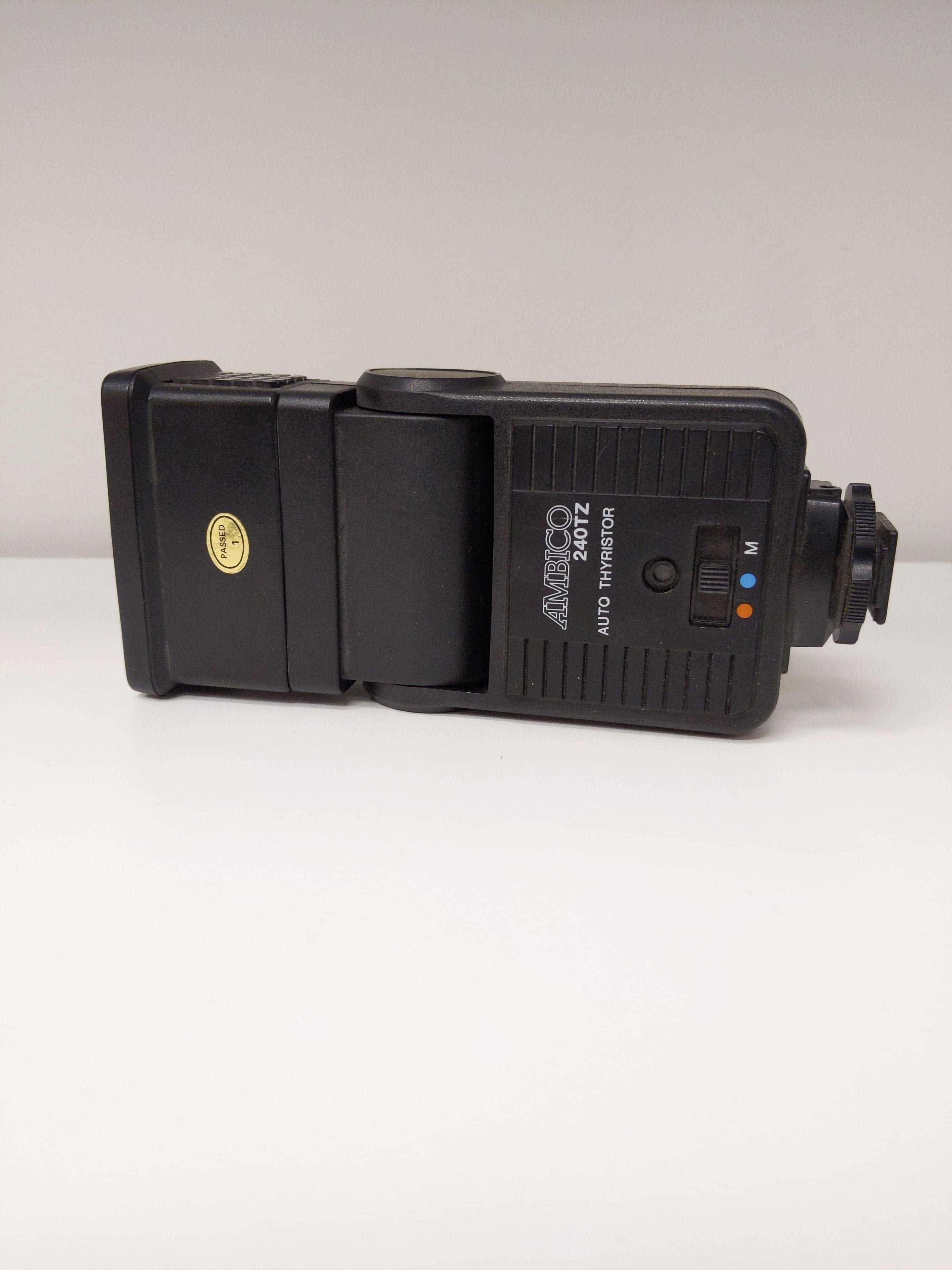 Ambico 240TZ Auto Thyristor Flash #0167