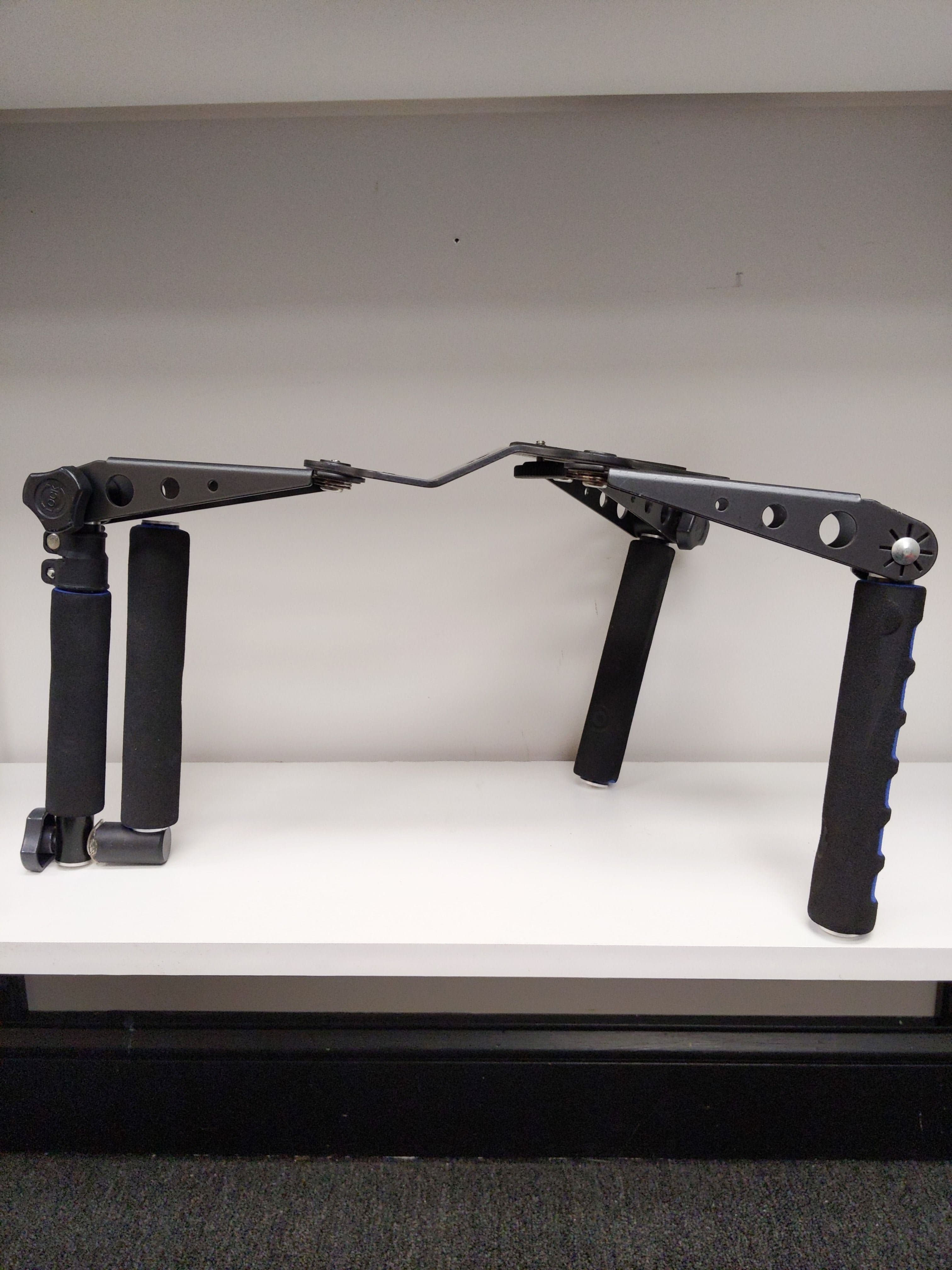 Unbranded Video Shoulder Rig #0008 - Thumbnail 2
