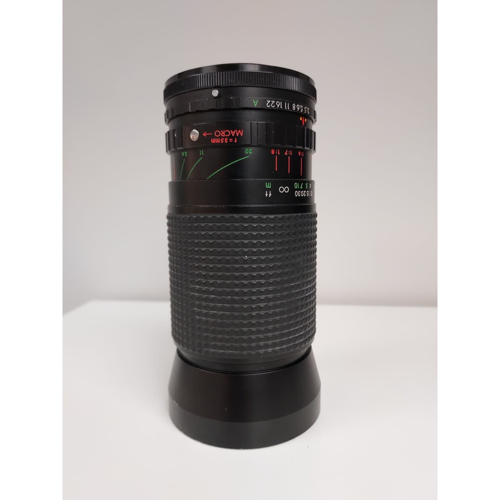 Kalimar MC Auto Zoom/Macro 35-200mm f/3.5-4.8 Lens (Canon FD Mount) #0498 - Regular