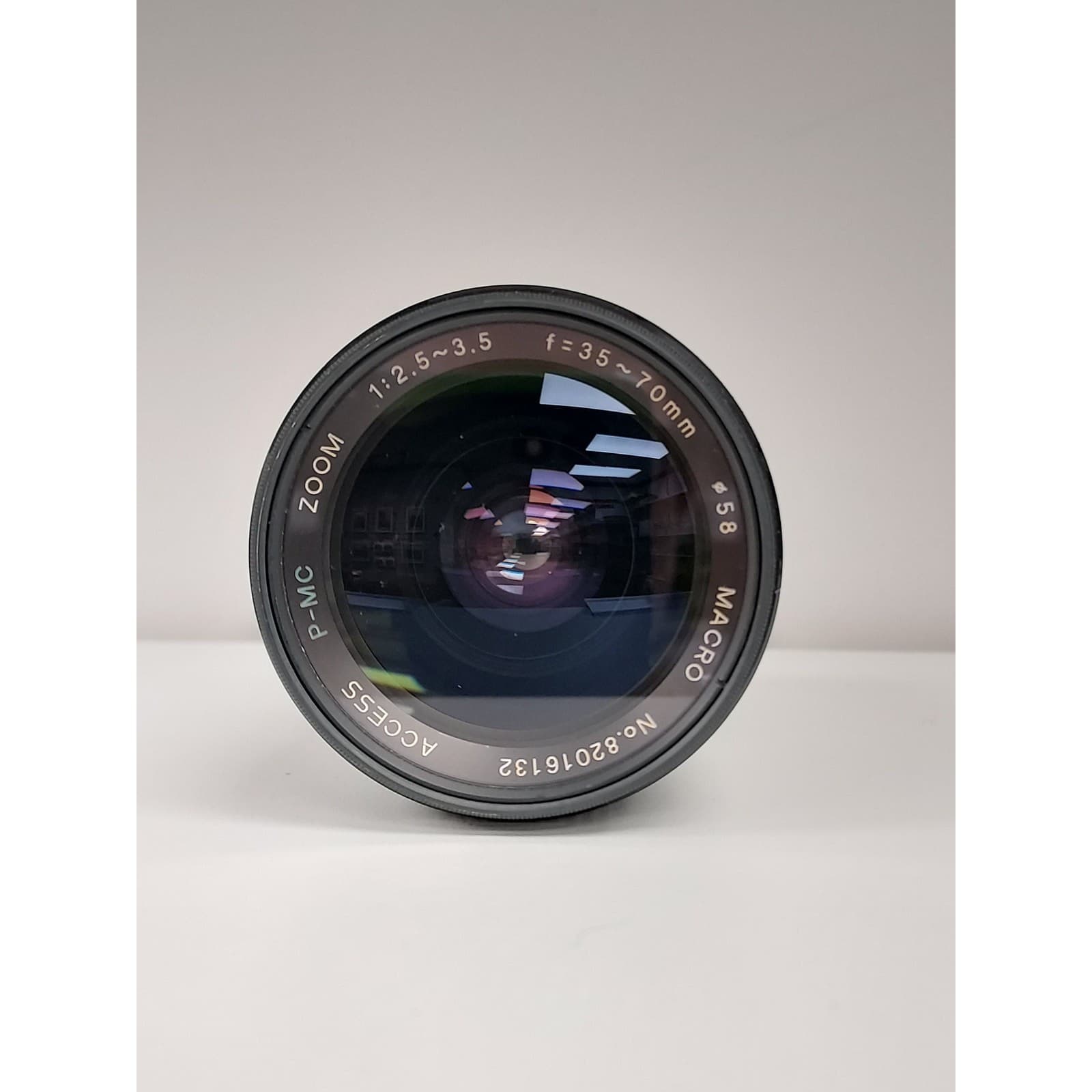 Access P-MC 35-70mm f/2.5-3.5 Lens (Canon FD Mount) #0568 - Thumbnail 2