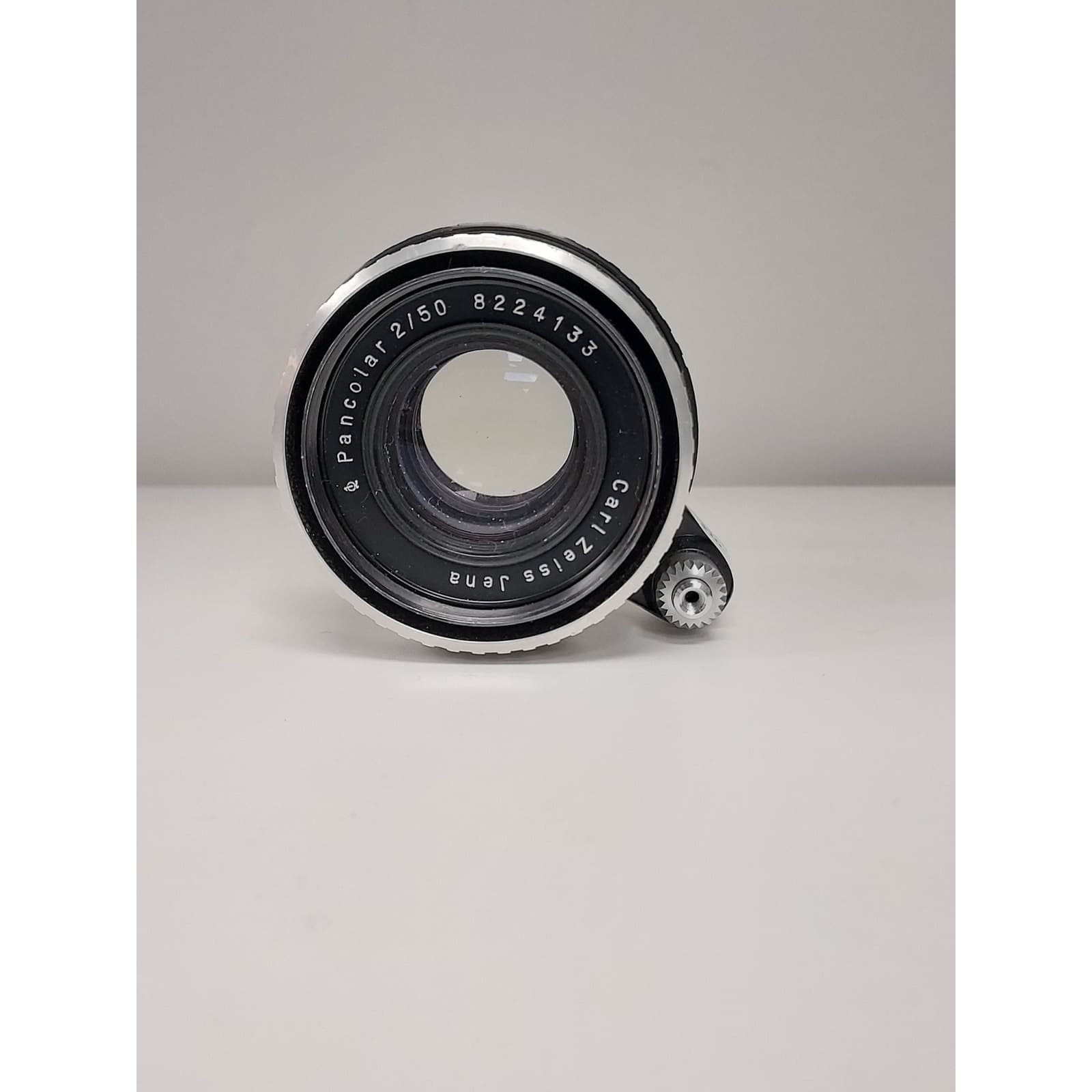 Carl Zeiss Jena Pancolar 50mm f/2 Lens (Exakta Mount) #0483 - Regular - Thumbnail 2