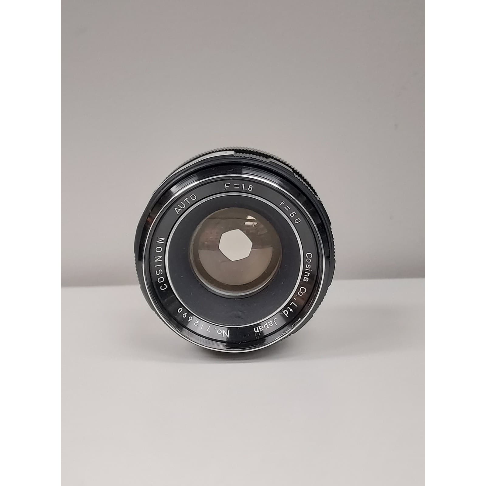 Consinon Auto 50mm f/1.8 Lens (M42 Mount) #0573 - Thumbnail 2