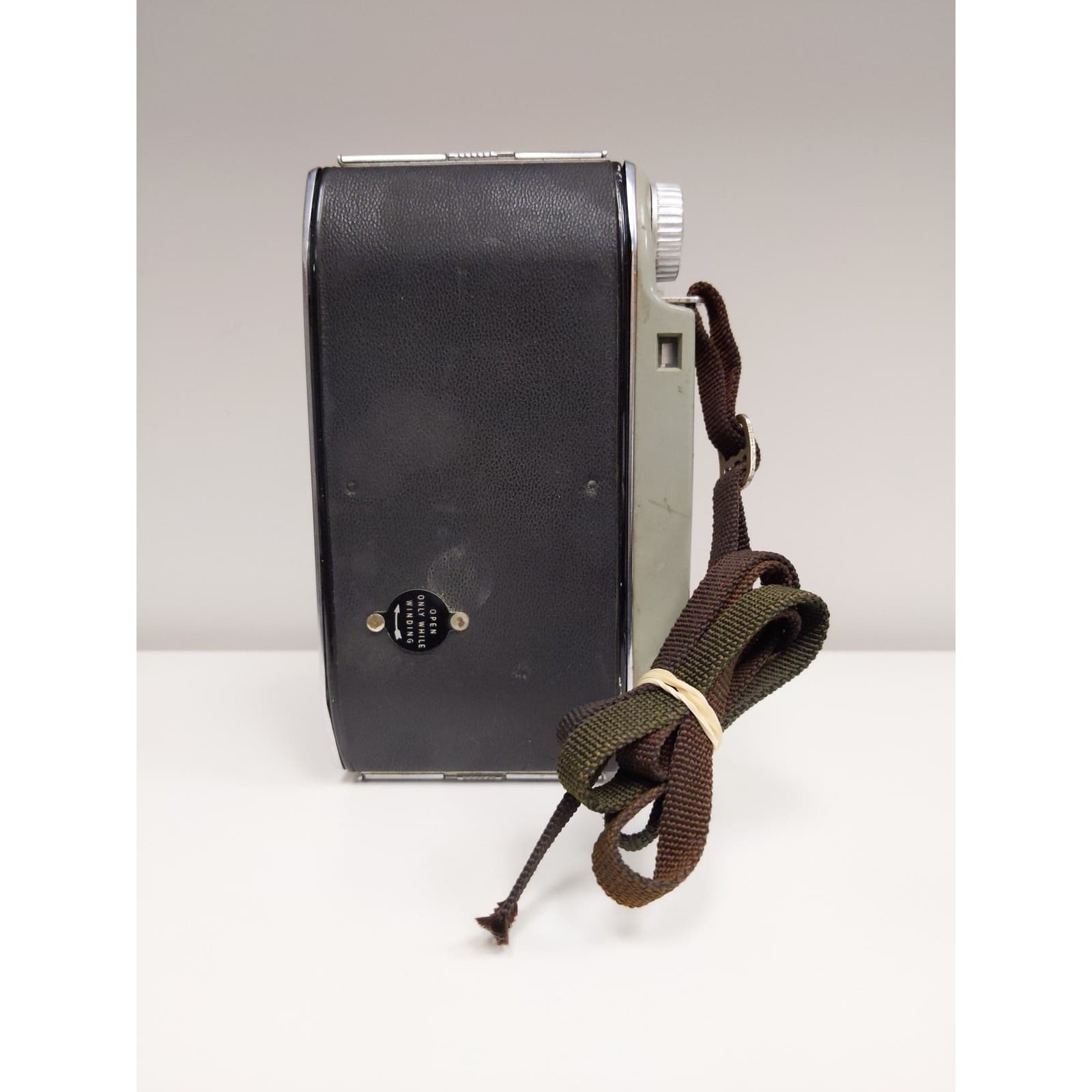 Kodak Tourist II Folding 620 Film Camera #0416 - Regular - Thumbnail 2