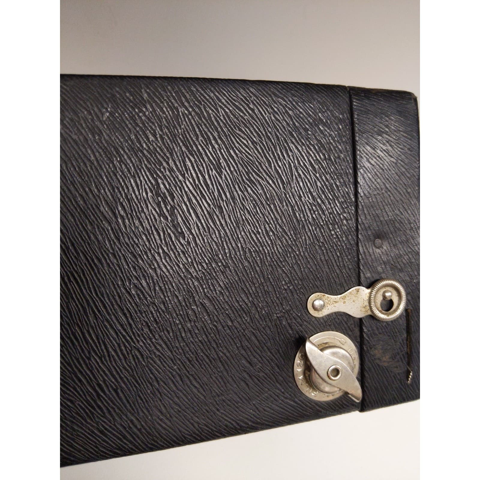 Kodak Rainbow Hawk-Eye No. 2 Model C 120 Film Box Camera #0462 - Regular - Thumbnail 3