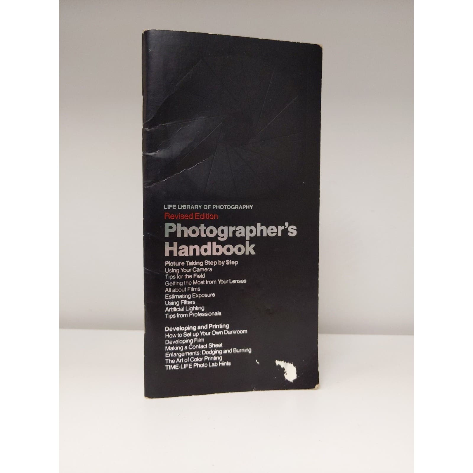 Photographer's Handbook by Life Library of Photography #0105 - Regular