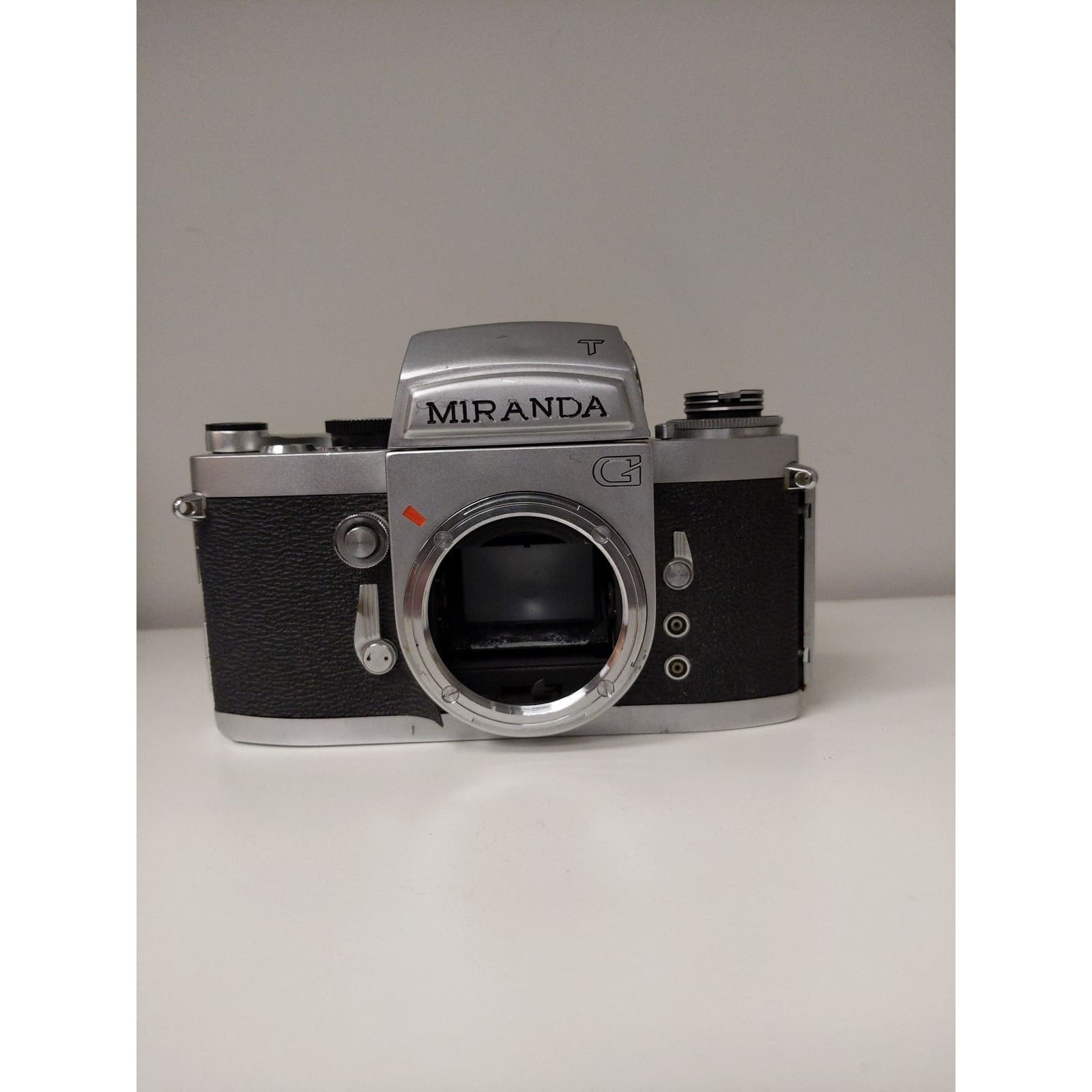 Miranda G 35mm Film Camera w/ T Light Meter (Body Only) #0539 - Regular