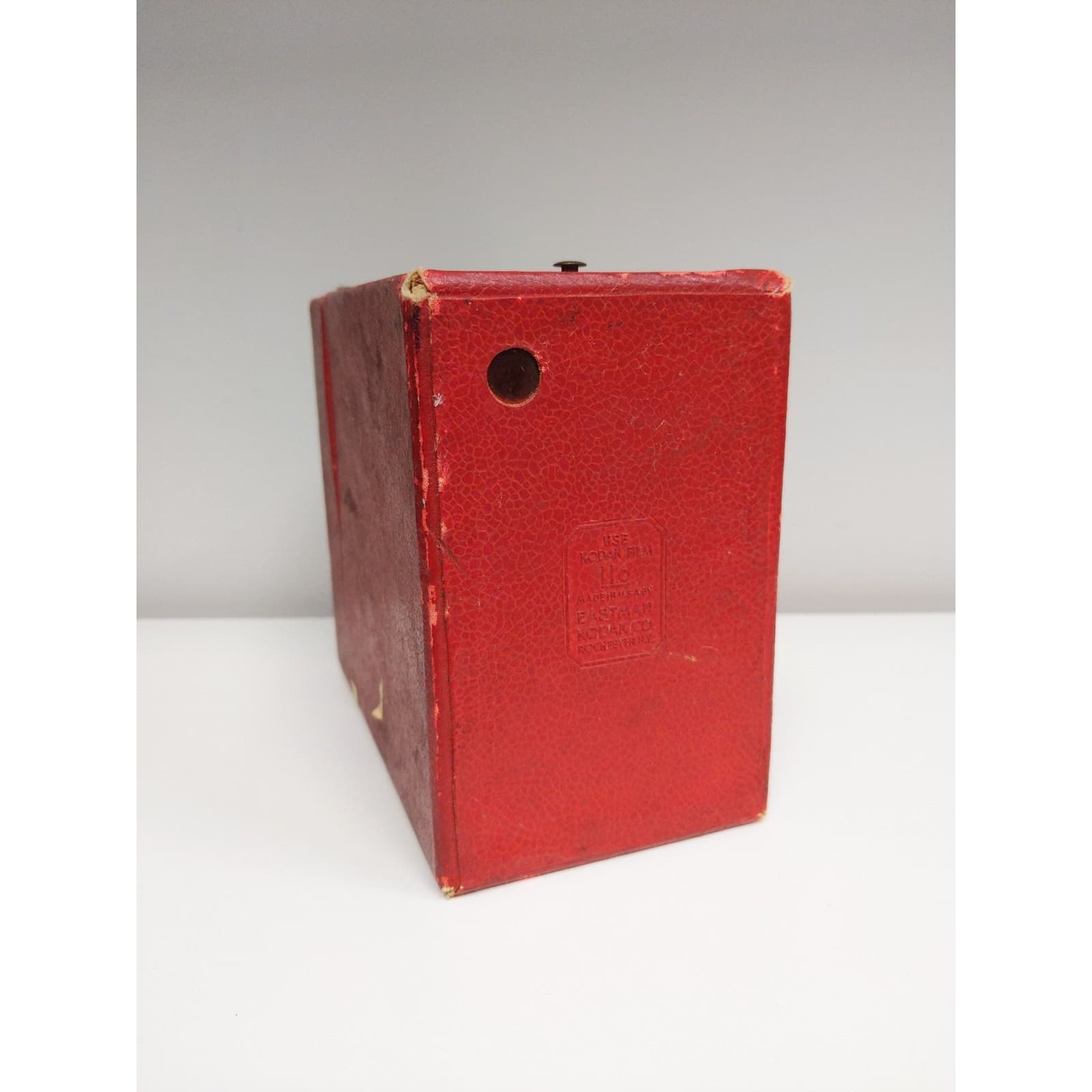 Kodak Red Box 116 Film Box Camera (No Exact Model) #0453 - Regular - Thumbnail 2