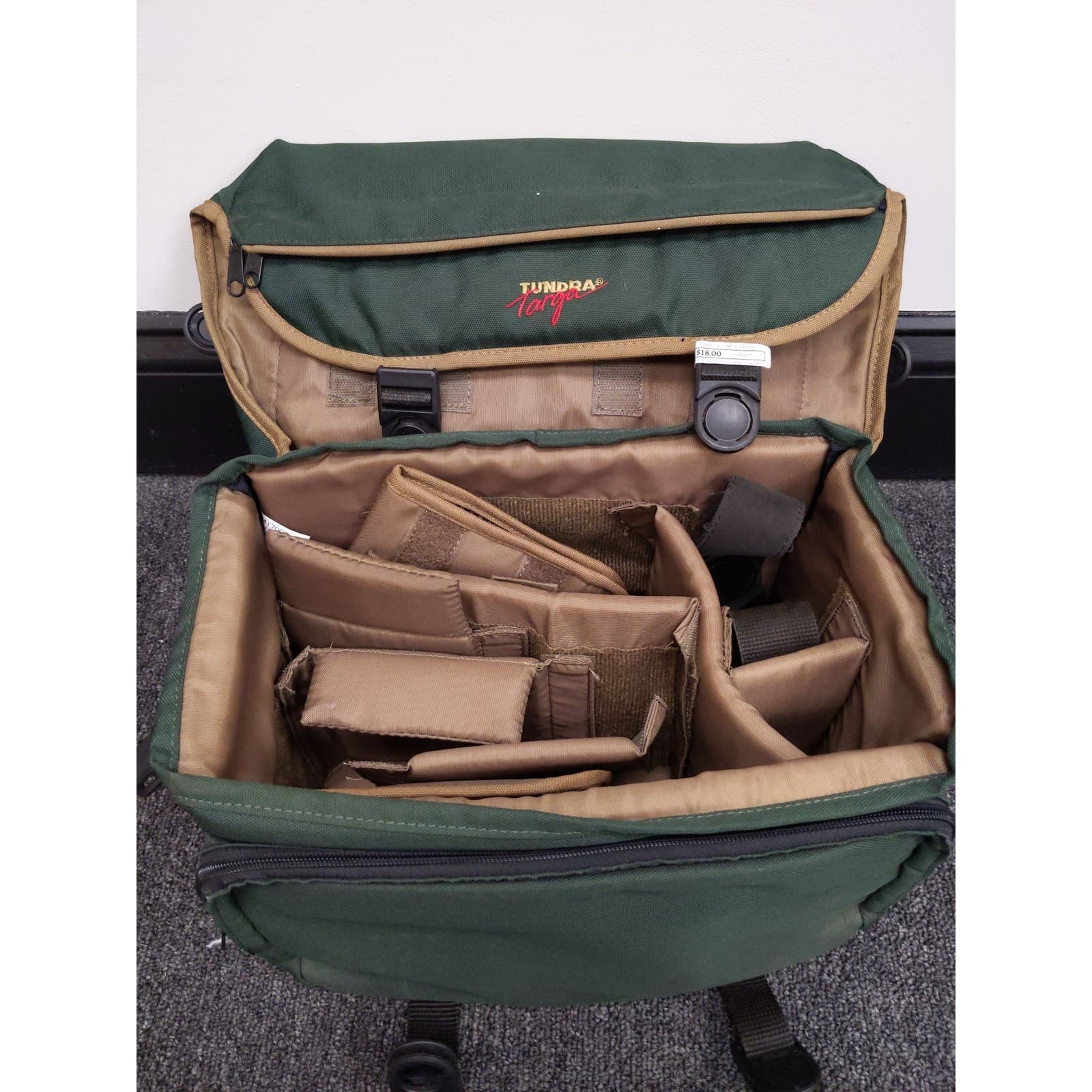 Tundra Targa Camera Bag w/ Dividers (Green) #0160 - Regular - Thumbnail 4