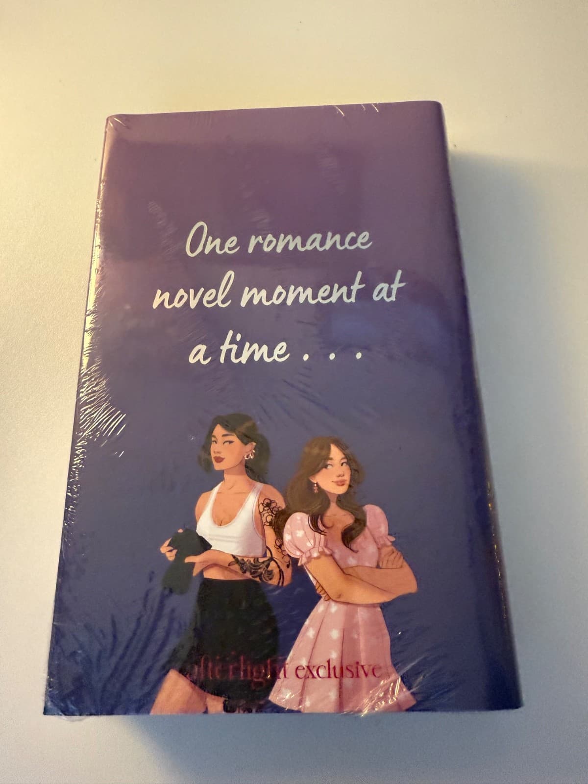 SIGNED Love in Focus by Lyla Lee ILLUMICRATE AFTERLIGHT EXCLUSIVE ~ Sealed - Thumbnail 4